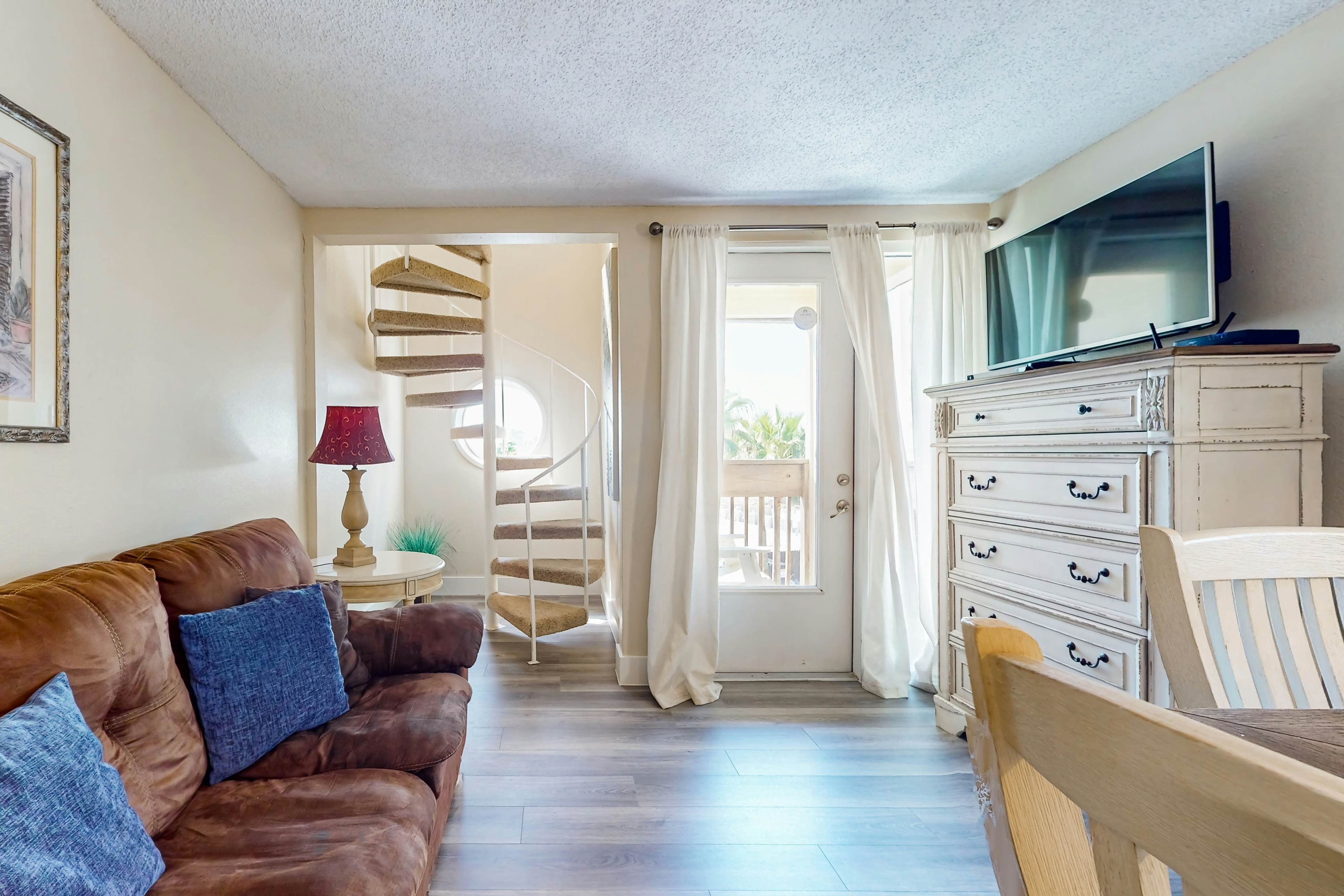 Solare Garden Villa 771F