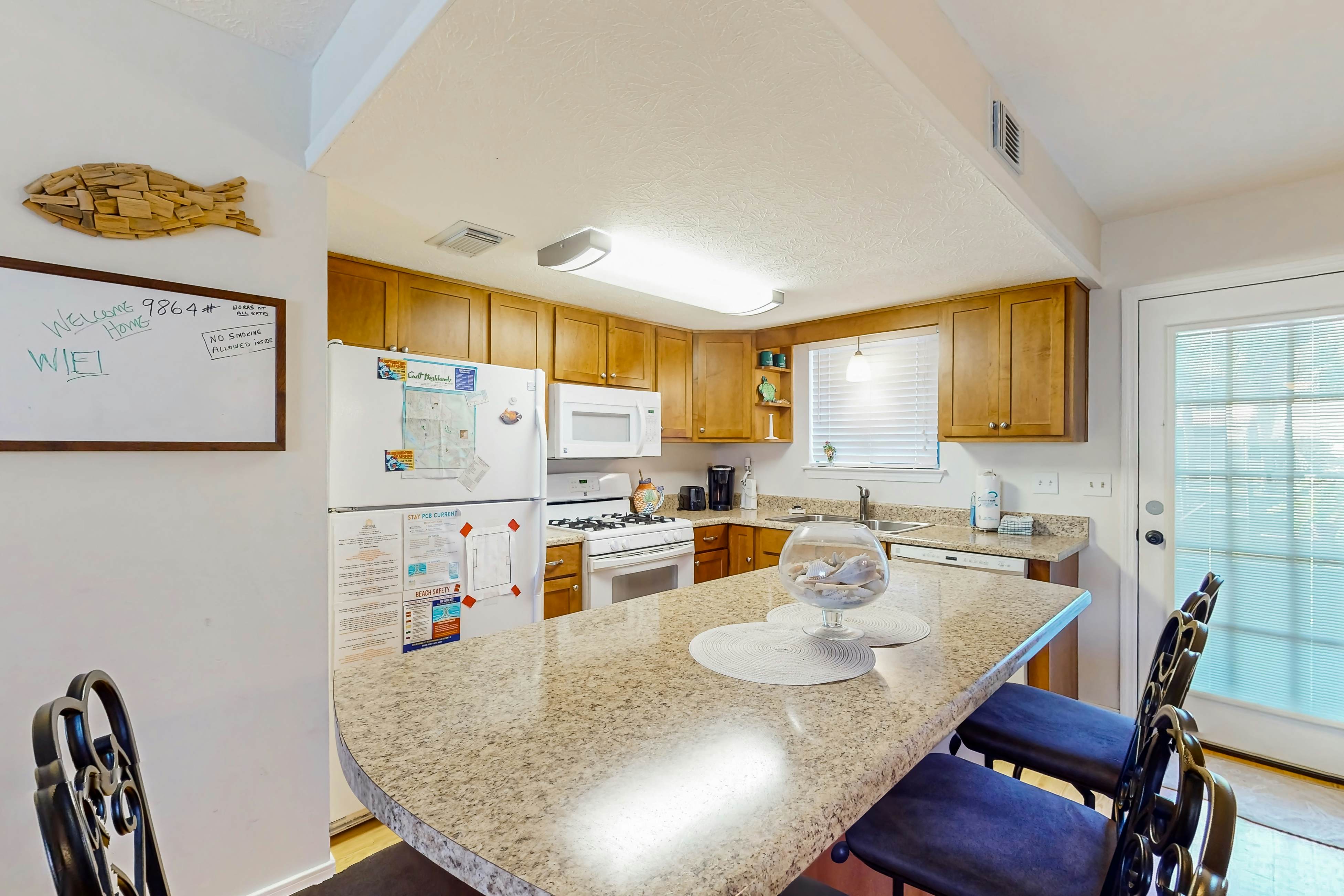 Gulf Highlands - White Sandy Getaway