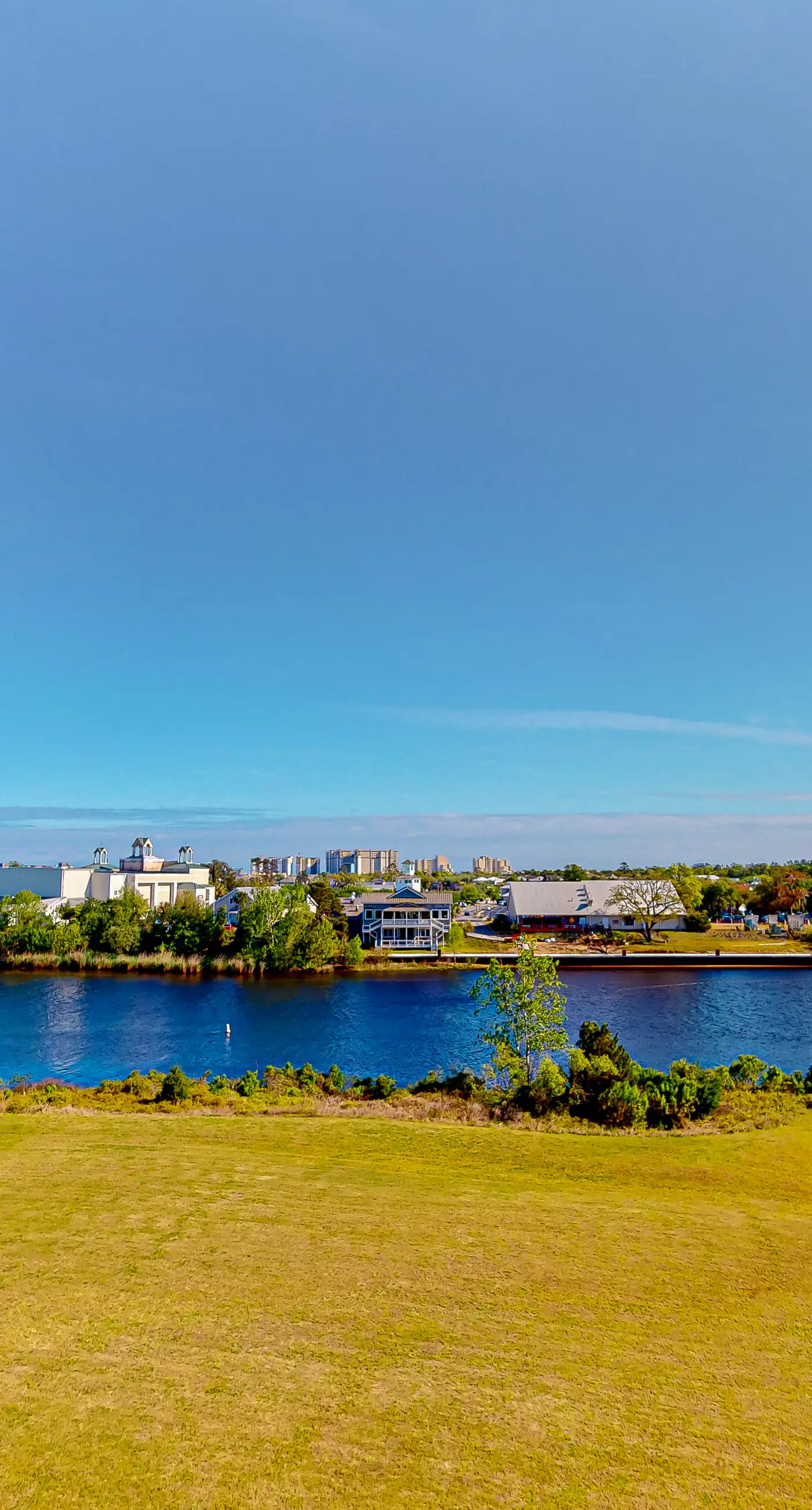 Yacht Club Villas 2-303