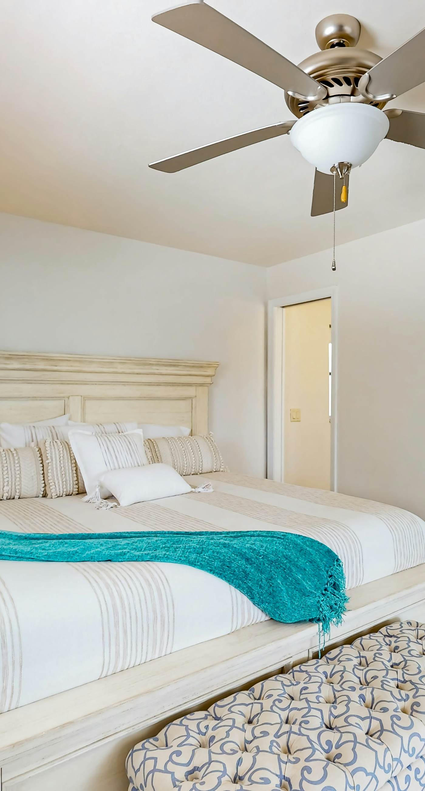 The Beach Hive Cottage