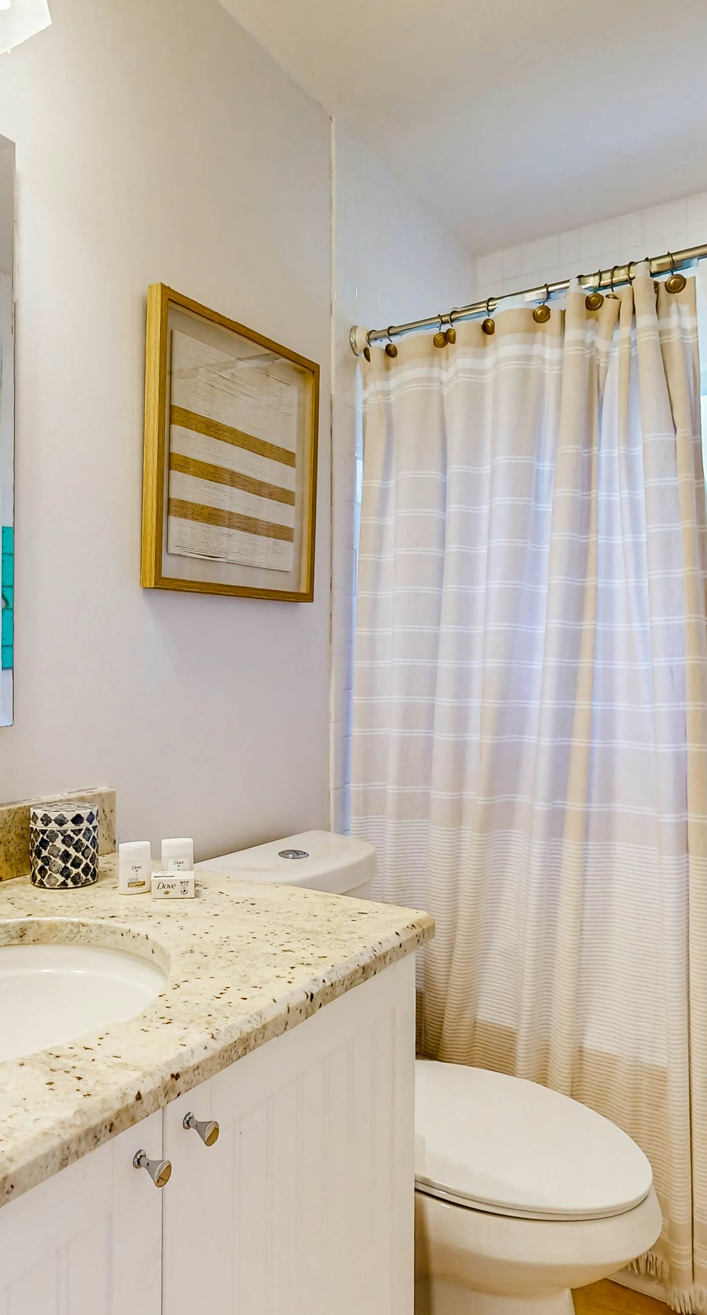 The Beach Hive Cottage