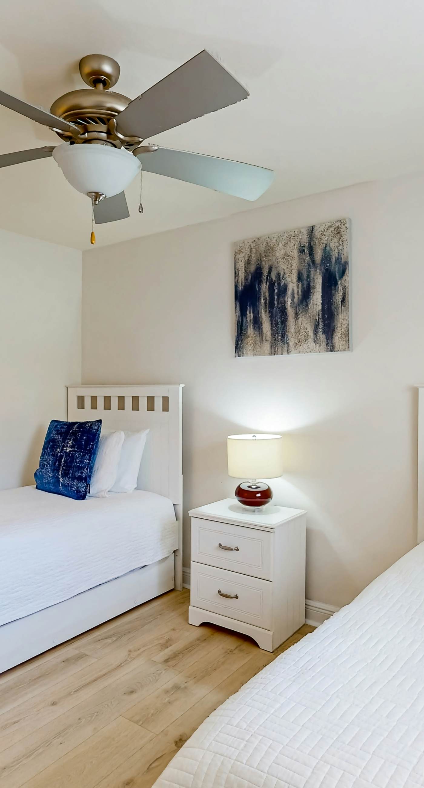 The Beach Hive Cottage