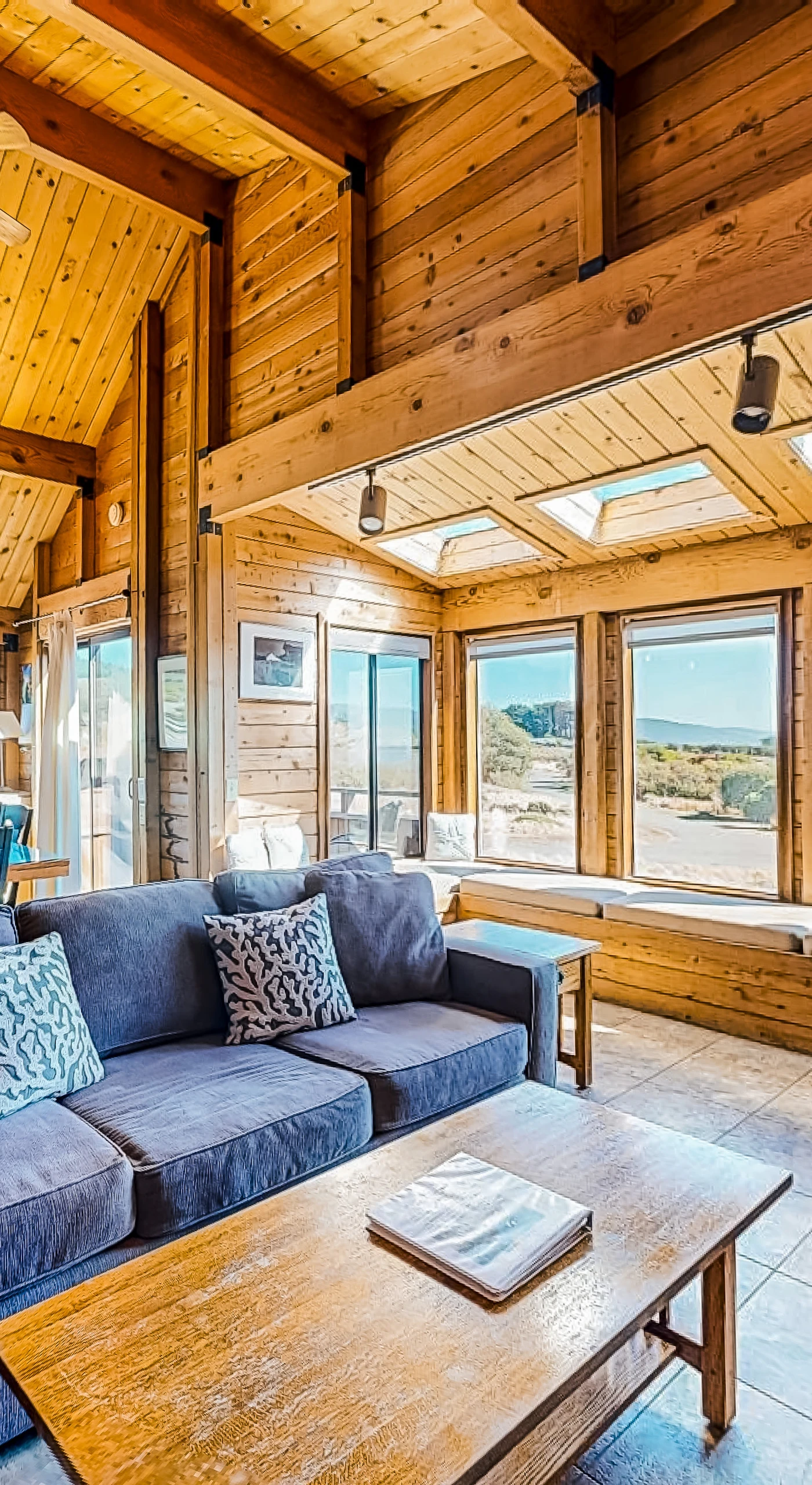 Morning light fills this cozy living room, creating the ideal space for relaxation and family gatherings.