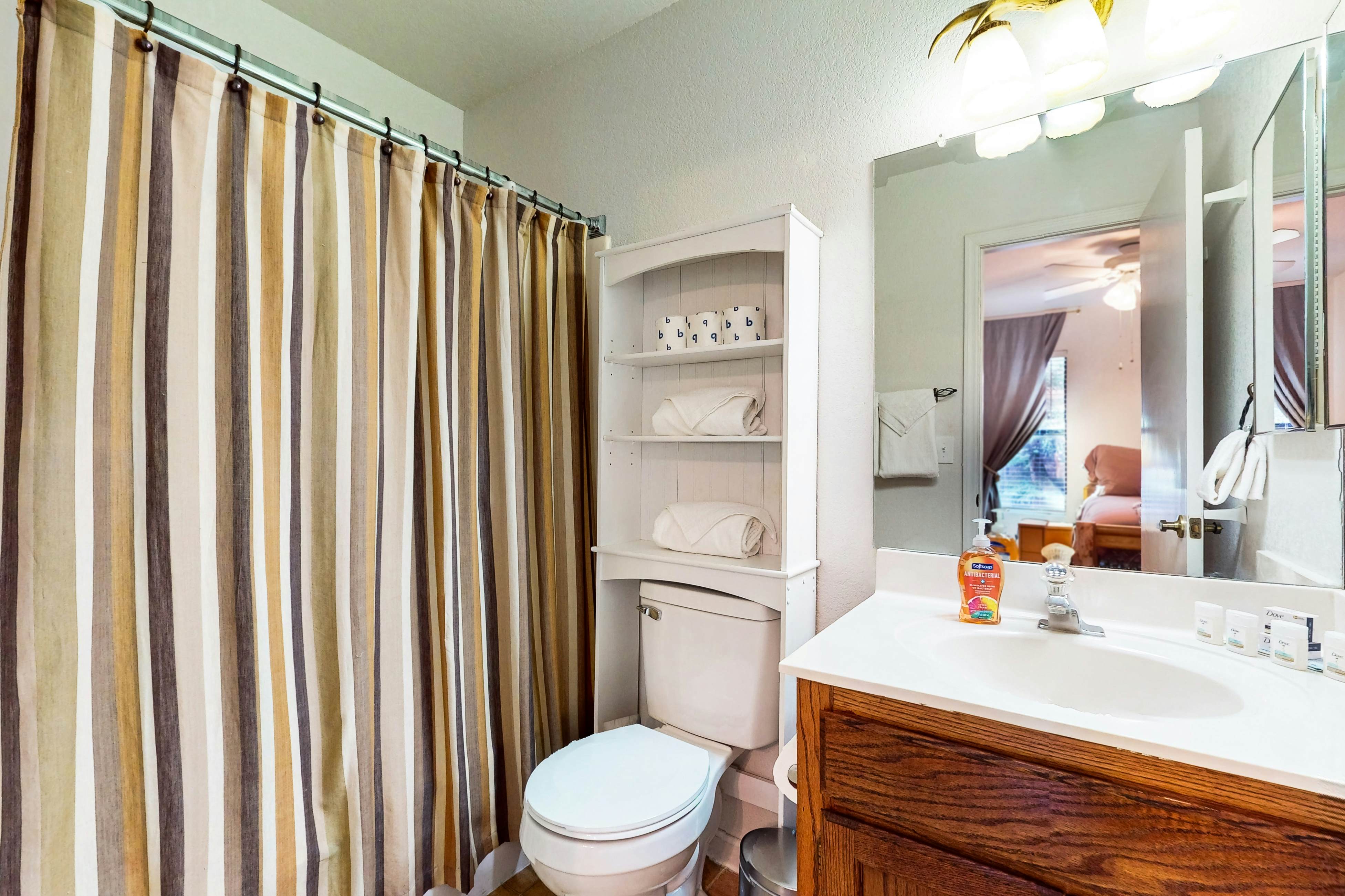 Khunu-Wasi White Mountain Hideaway