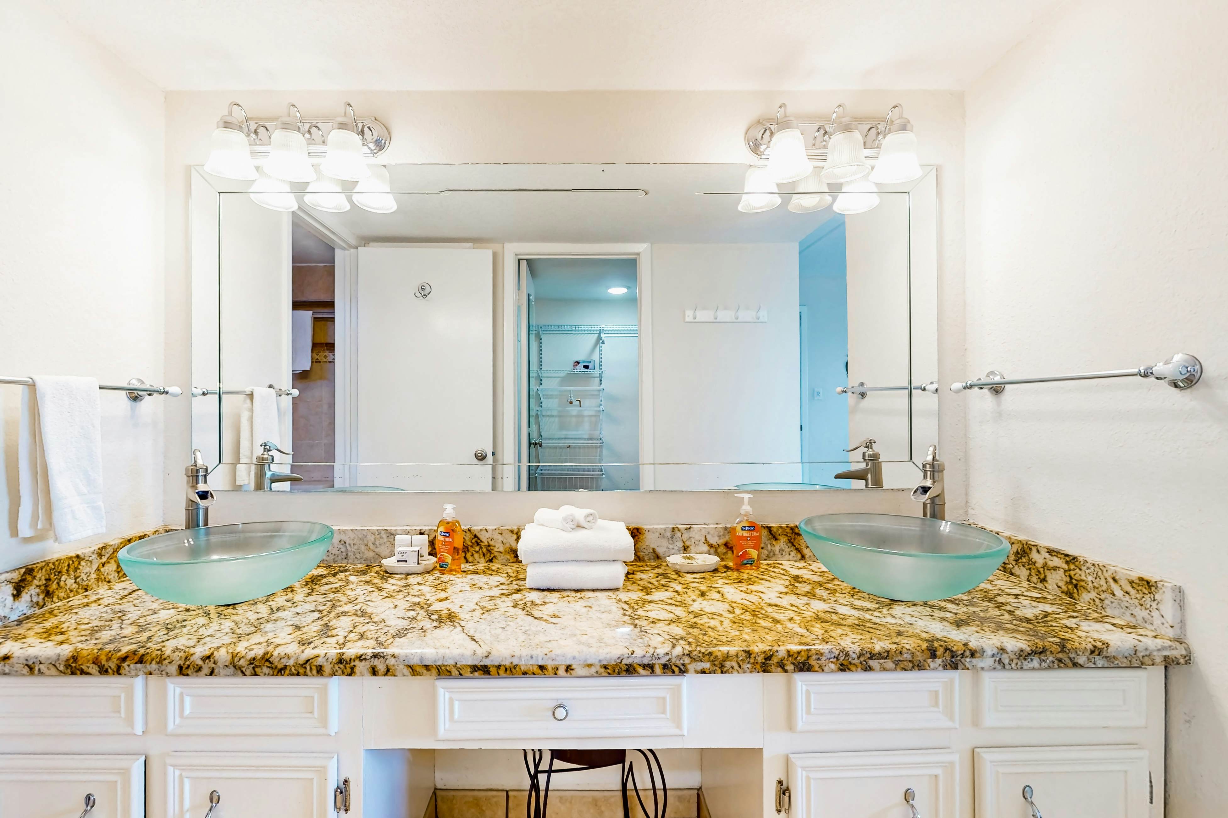 Saida Towers II #306