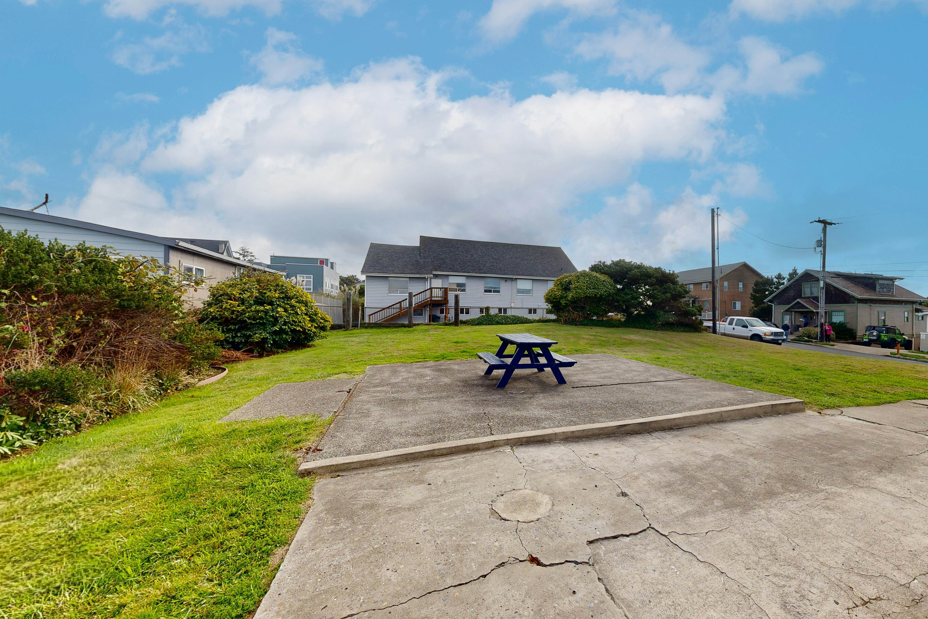 hidden image preload