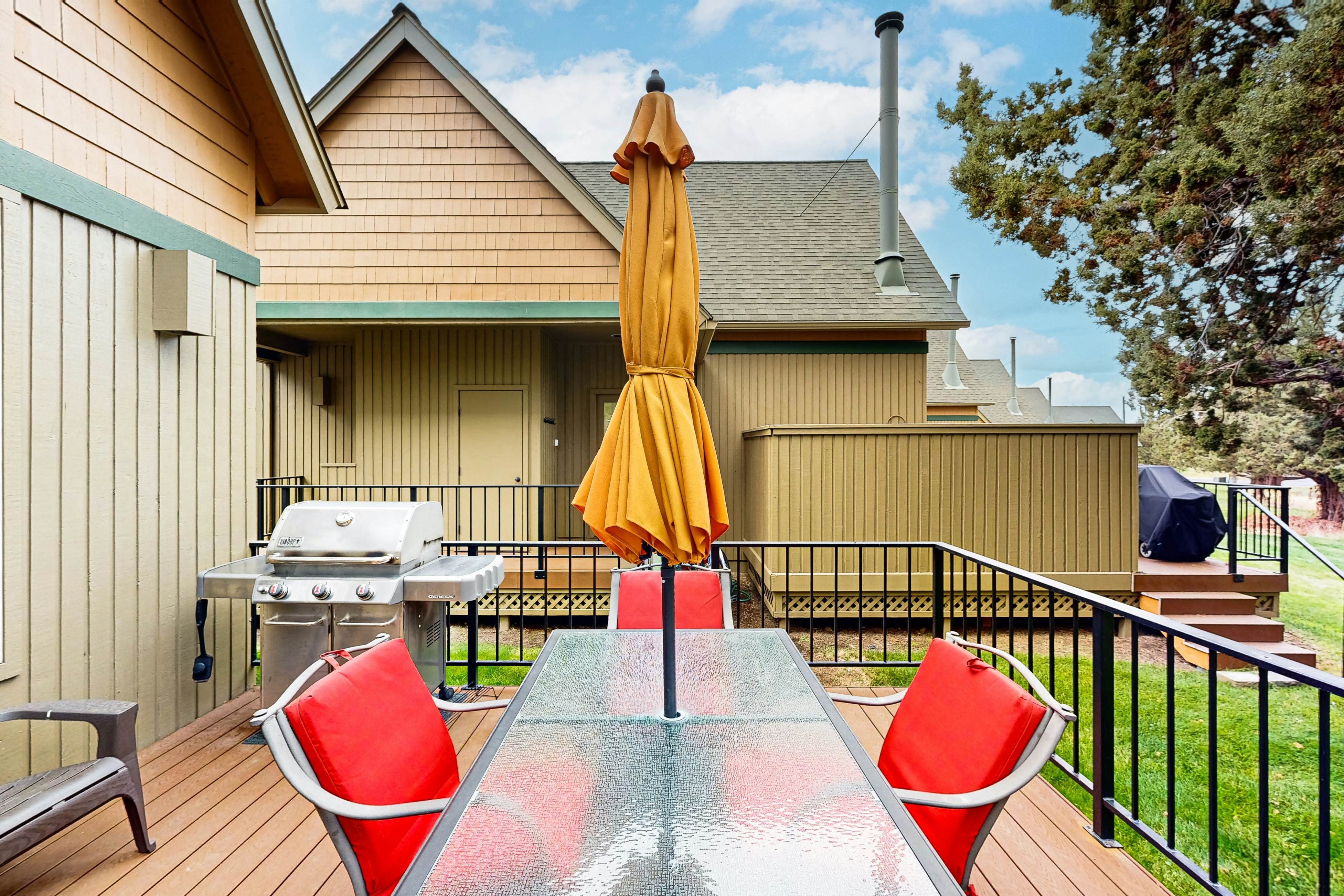 Eagle Crest Elegance