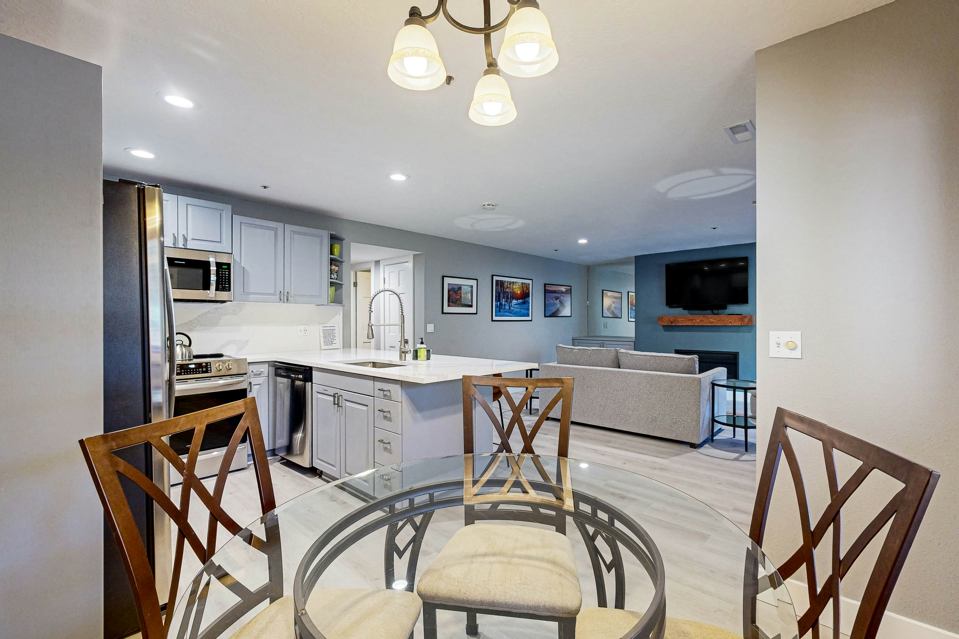 All Seasons Condominiums 103