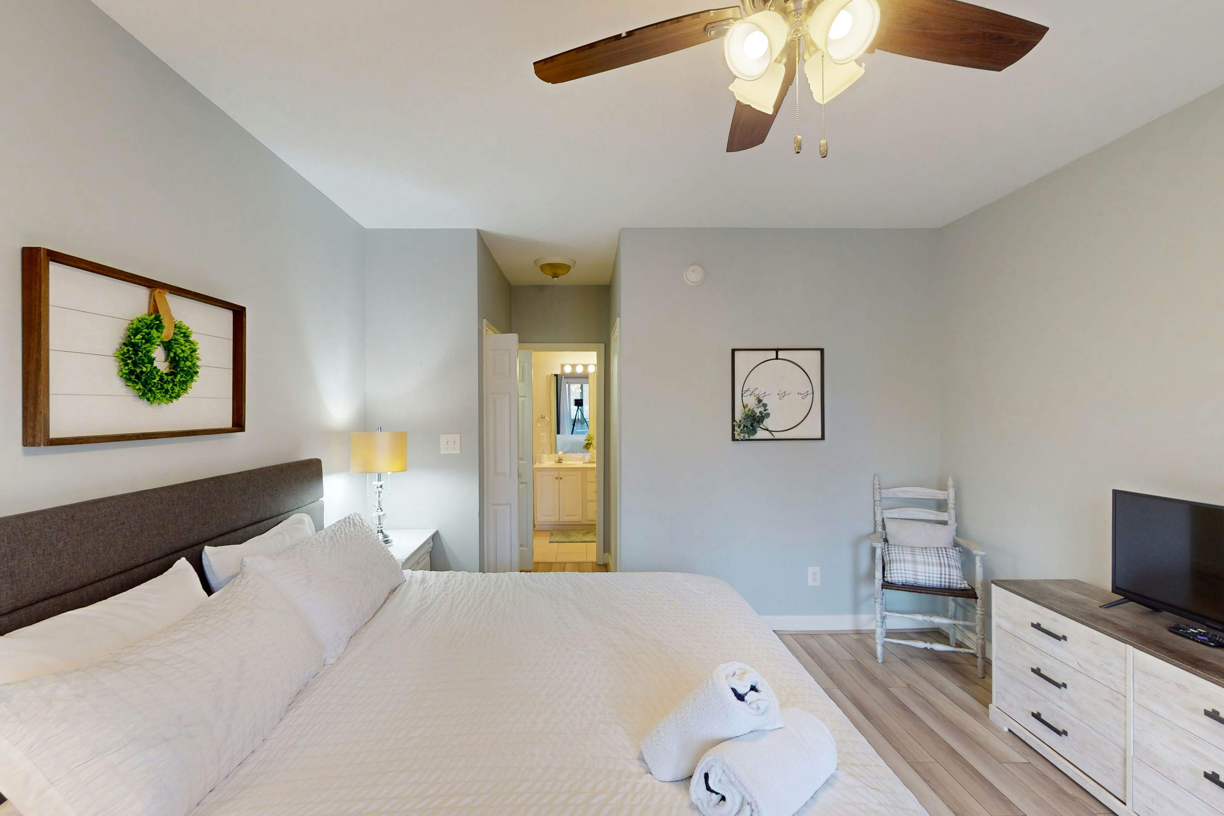 On the Lake Condo - Mariners Landing Country Club