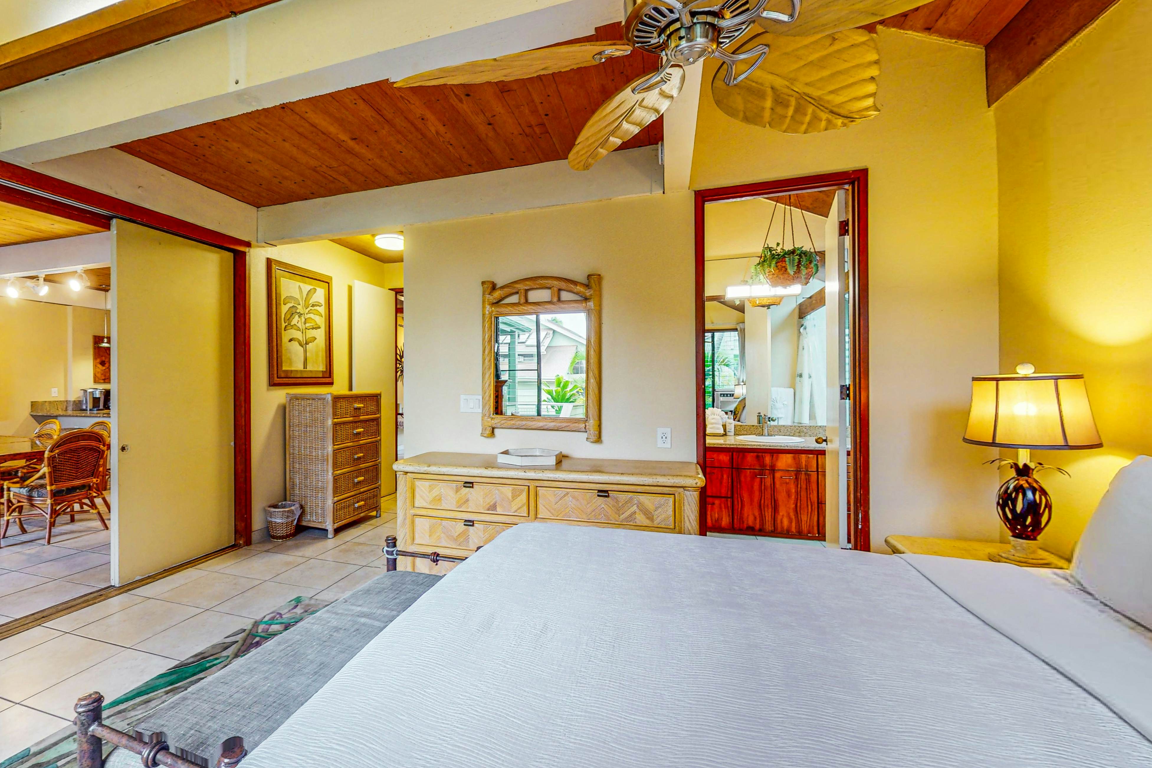 Kahana Outrigger 1A1