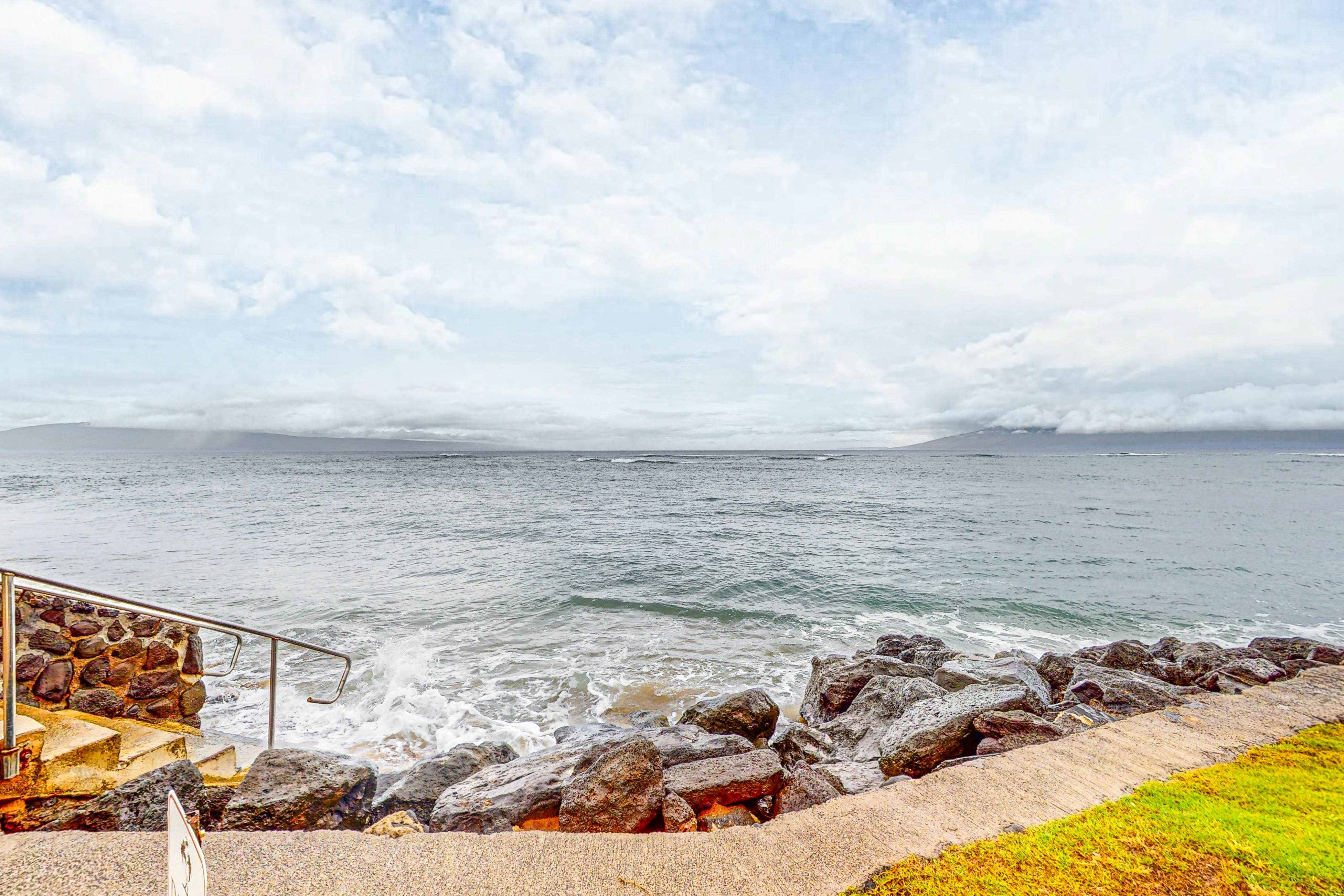 Kahana Outrigger 1A1