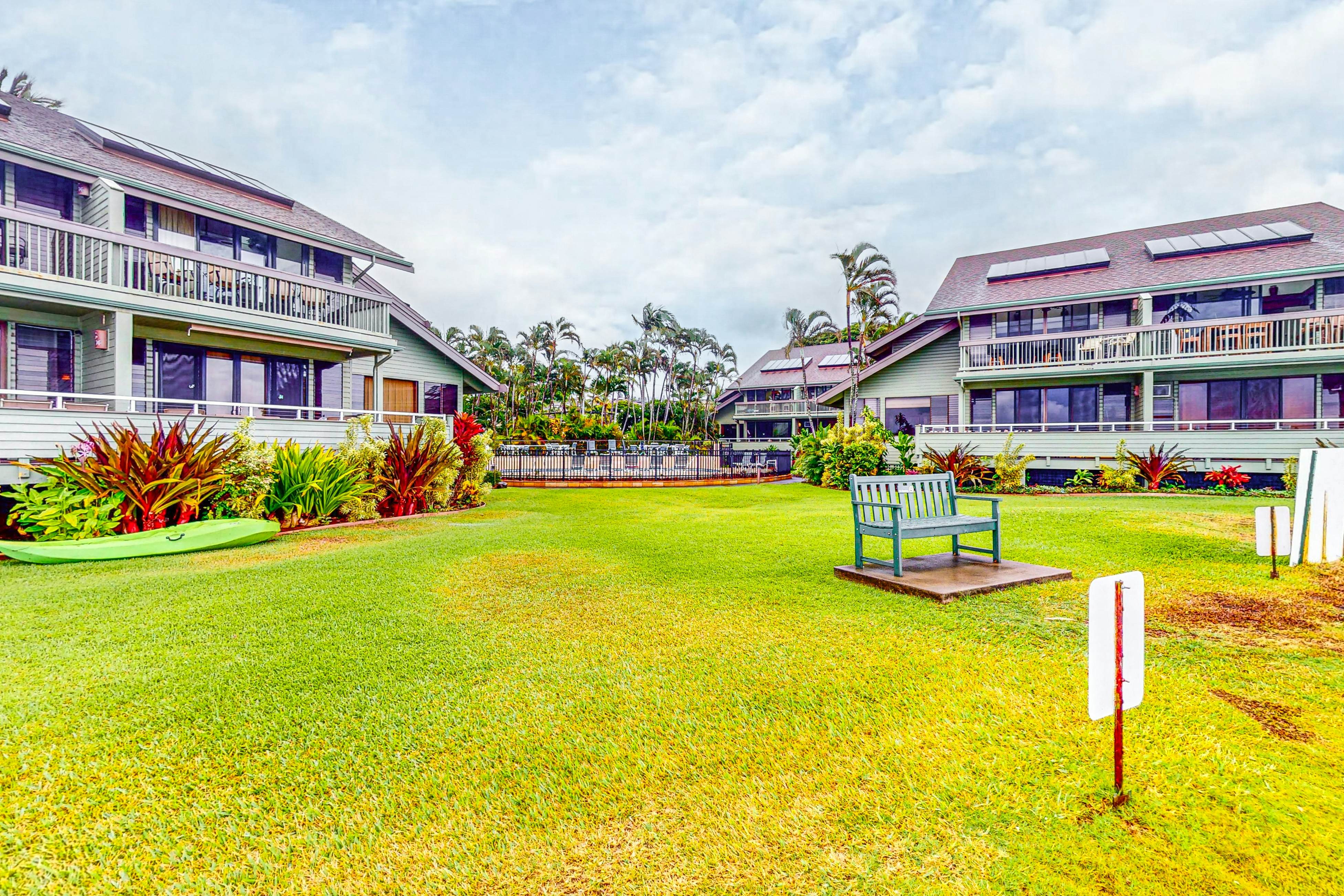 Kahana Outrigger 1A1