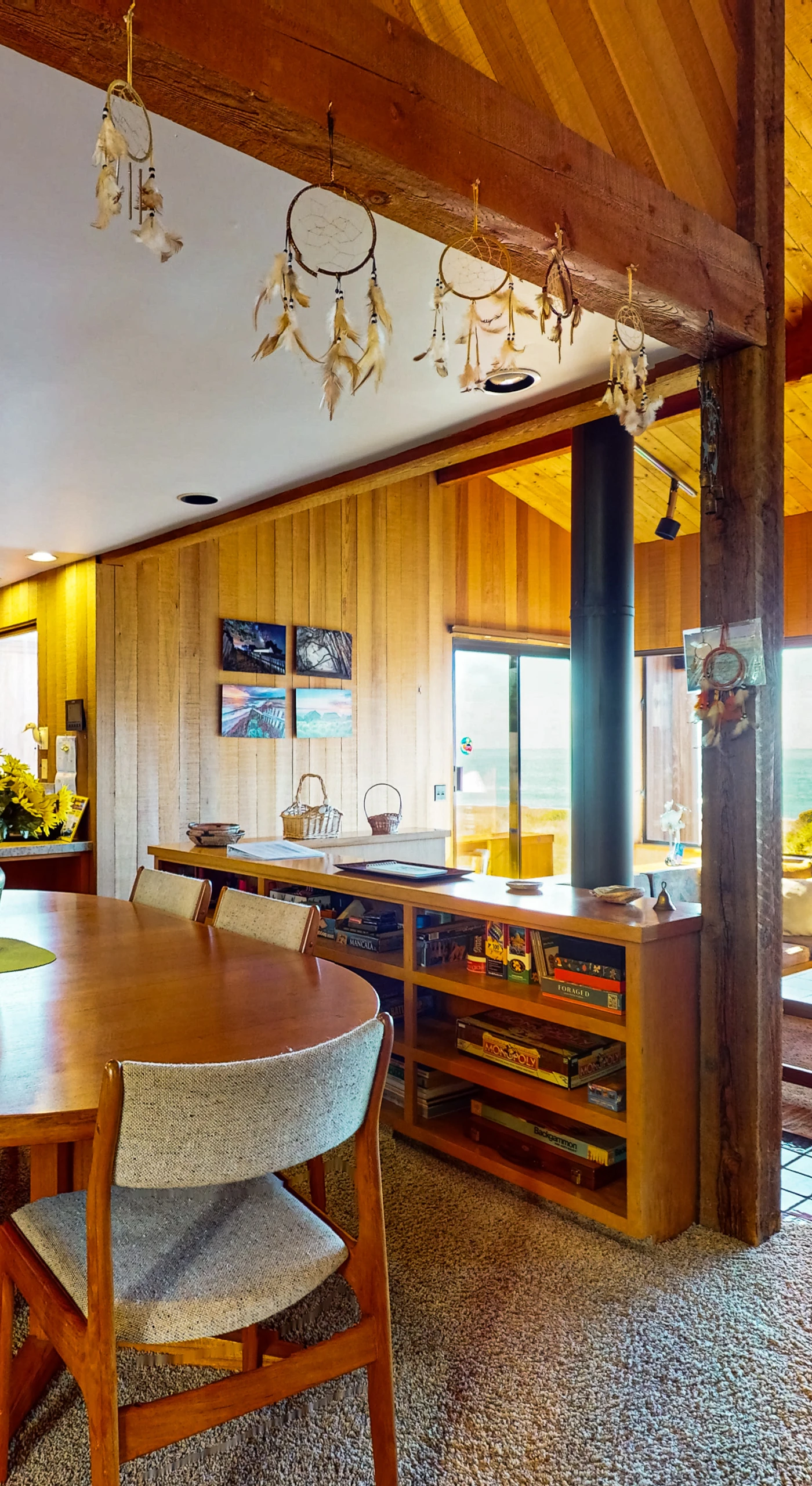 Share meals with loved ones at this sunlit dining area, where every meal is enhanced by the stunning scenery outside.