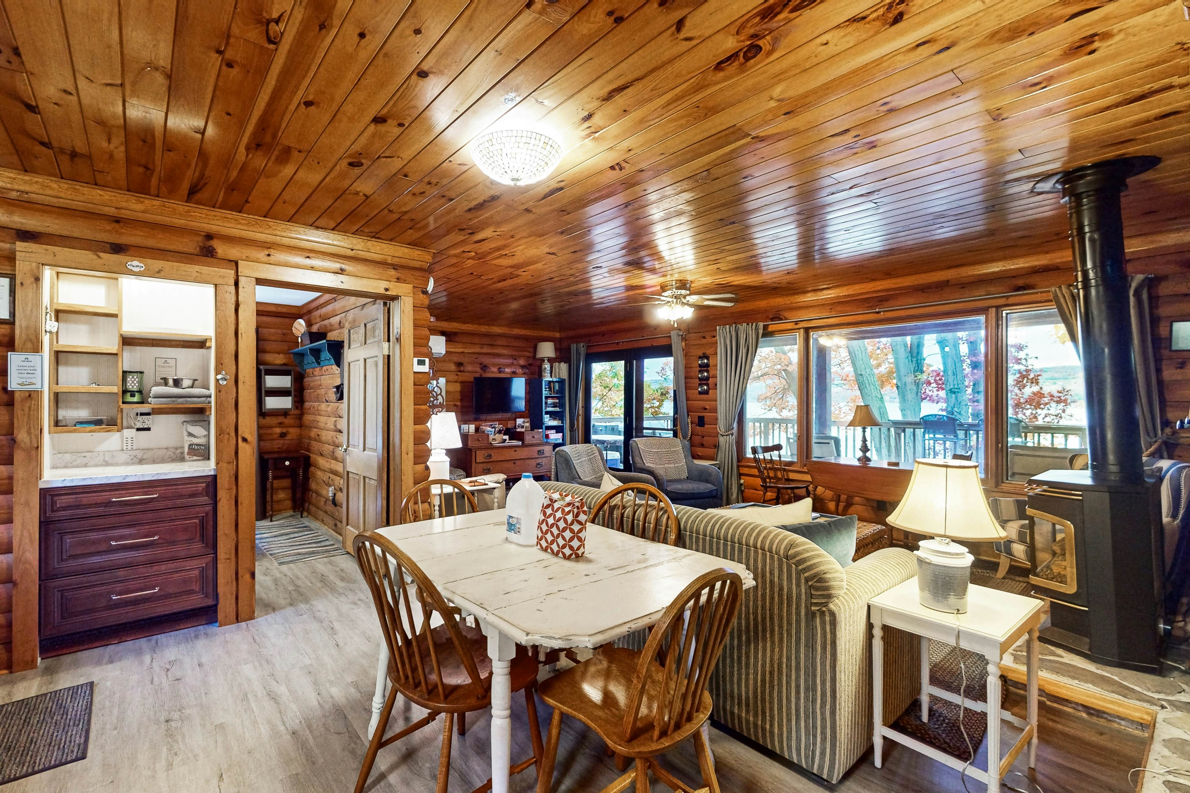 Seneca Lake Log Cabin