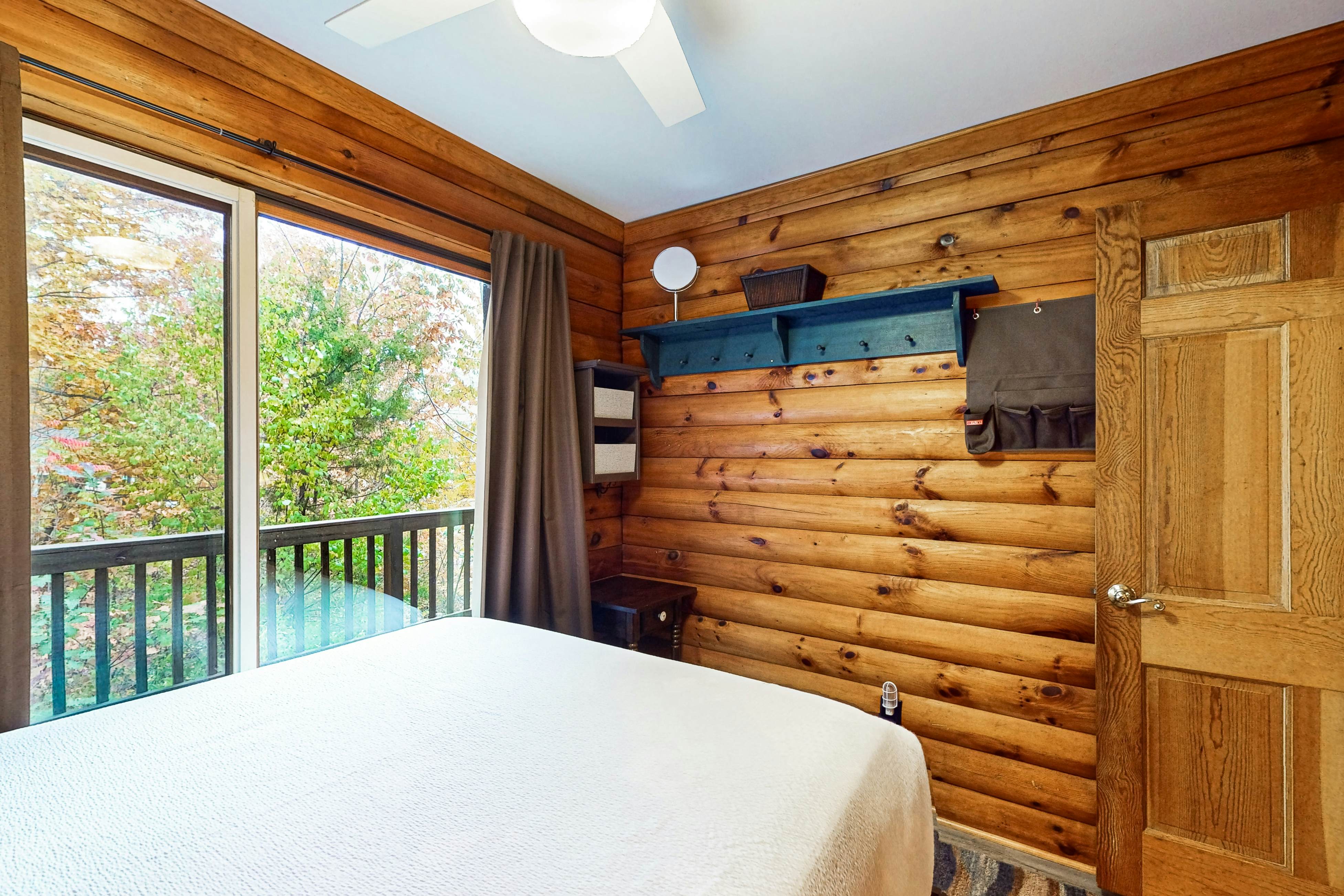 Seneca Lake Log Cabin