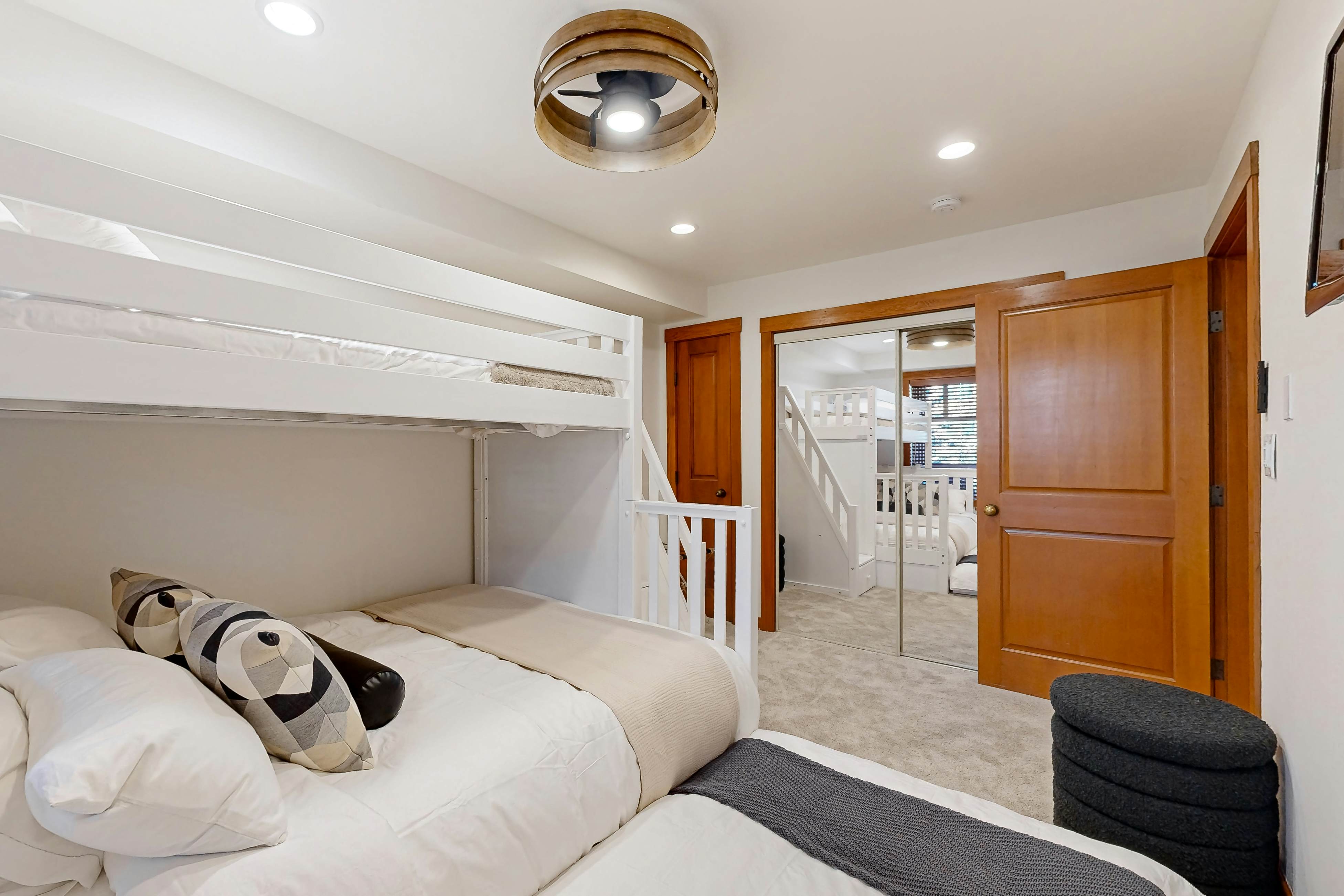 Eagle Springs East 213 - Mountain Retreat