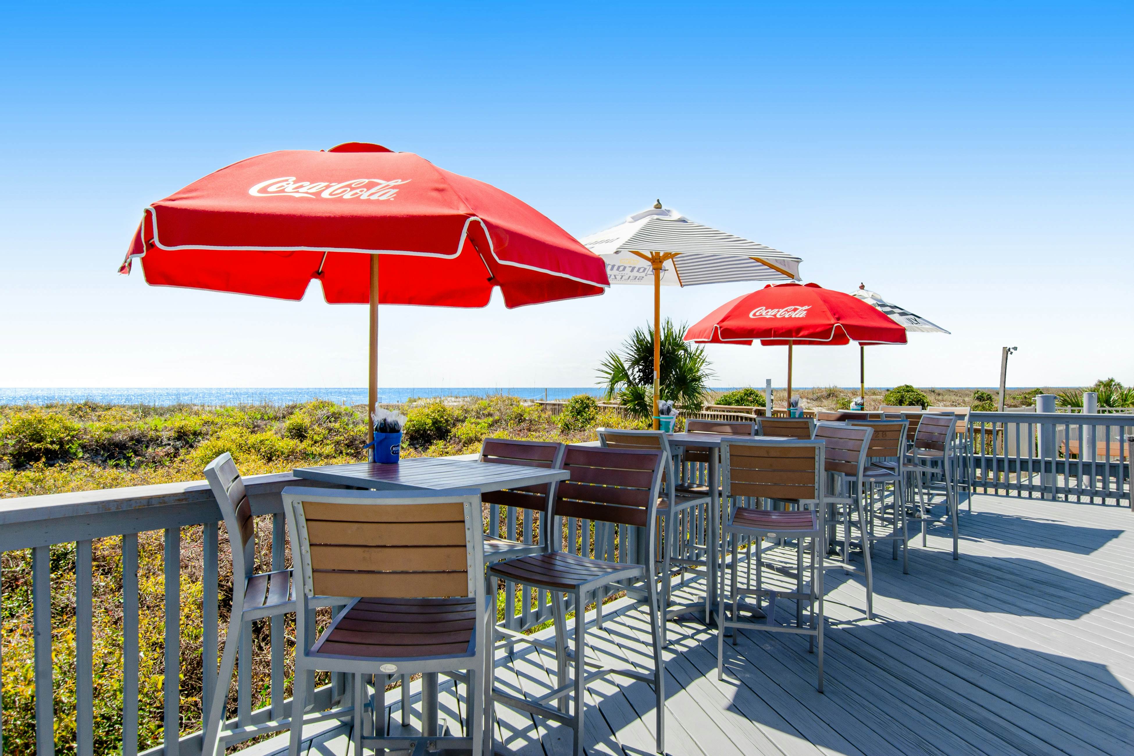 HH Beach & Tennis 144AR