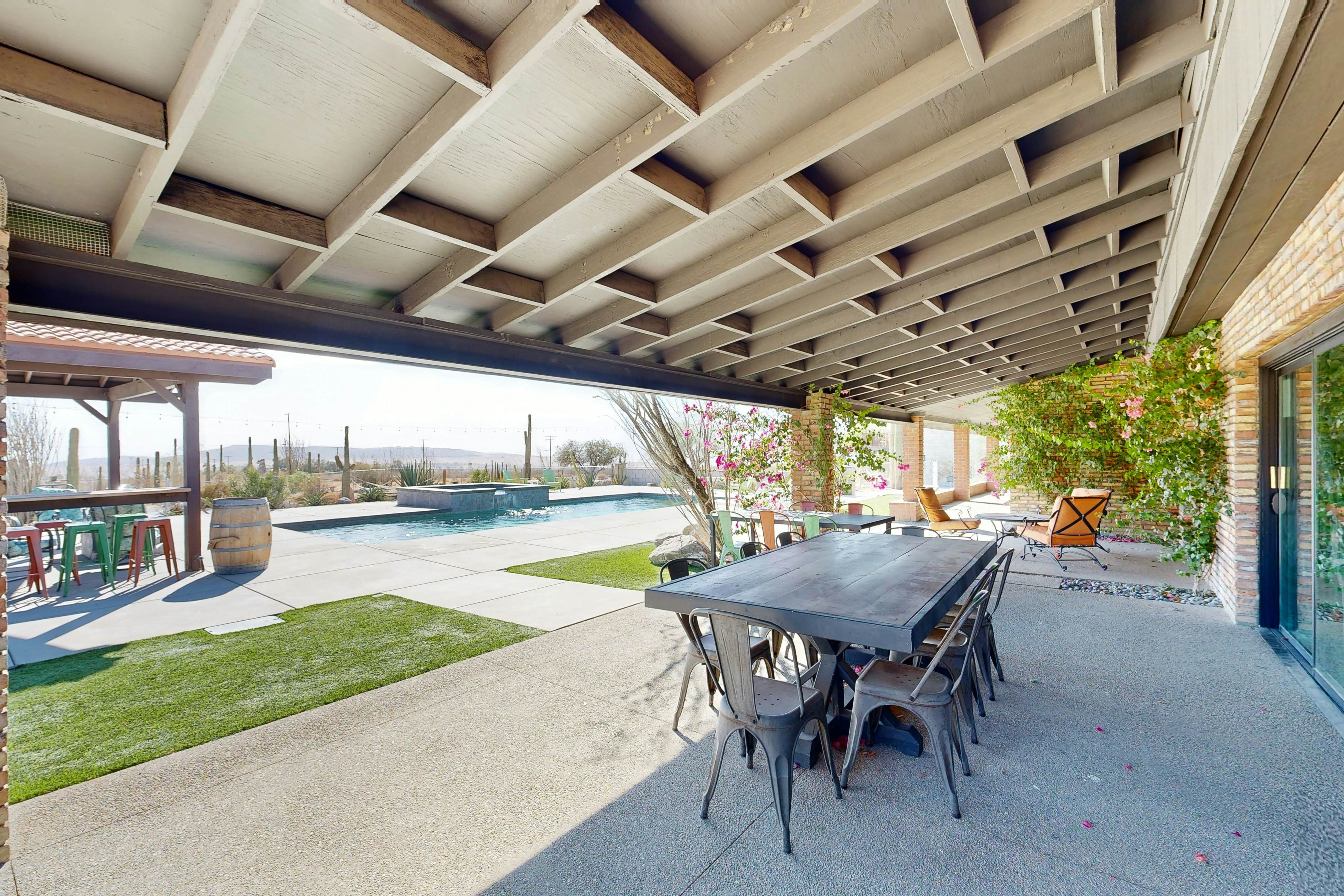 Saguaro Gardens Desert Retreat