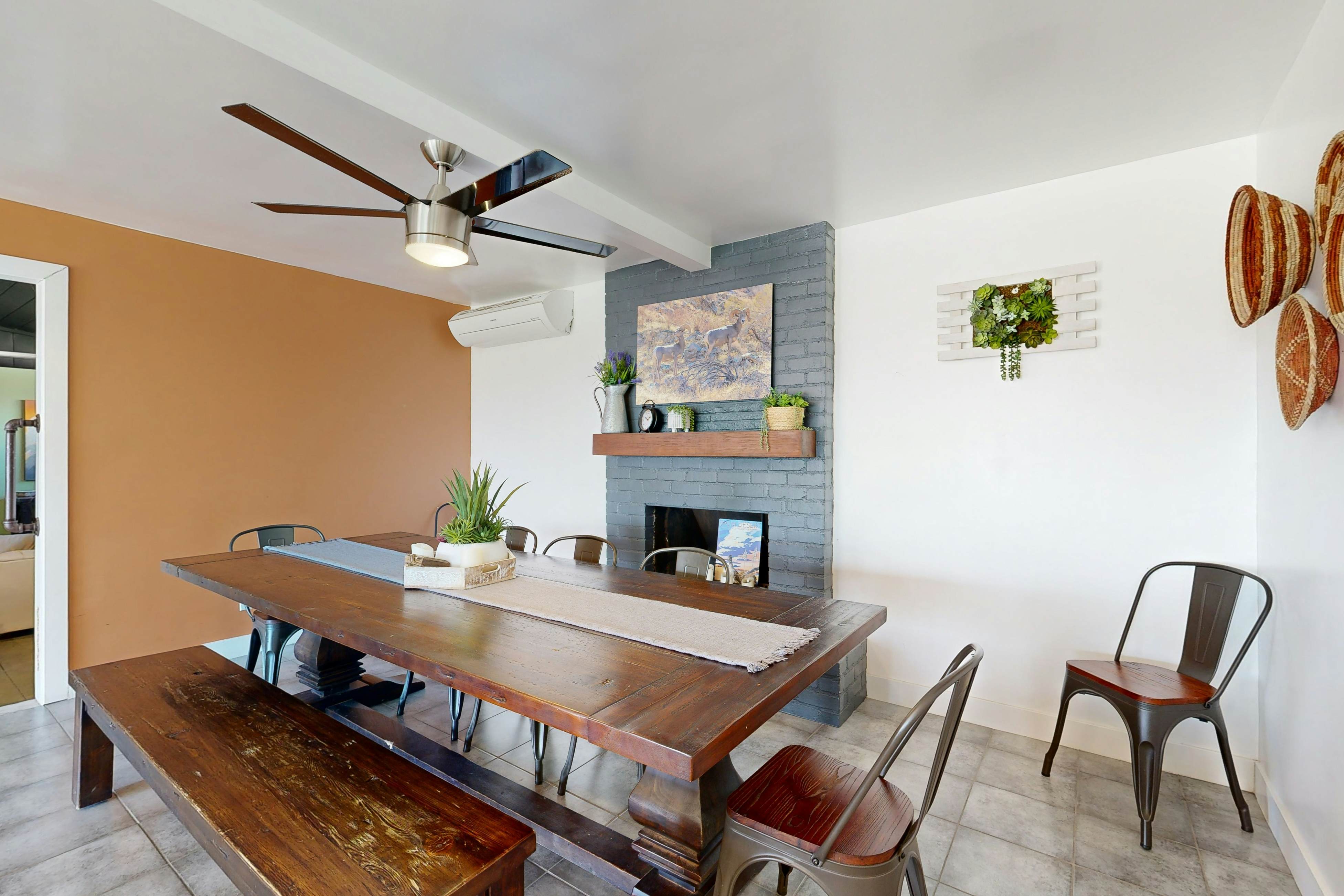 Saguaro Gardens Desert Retreat