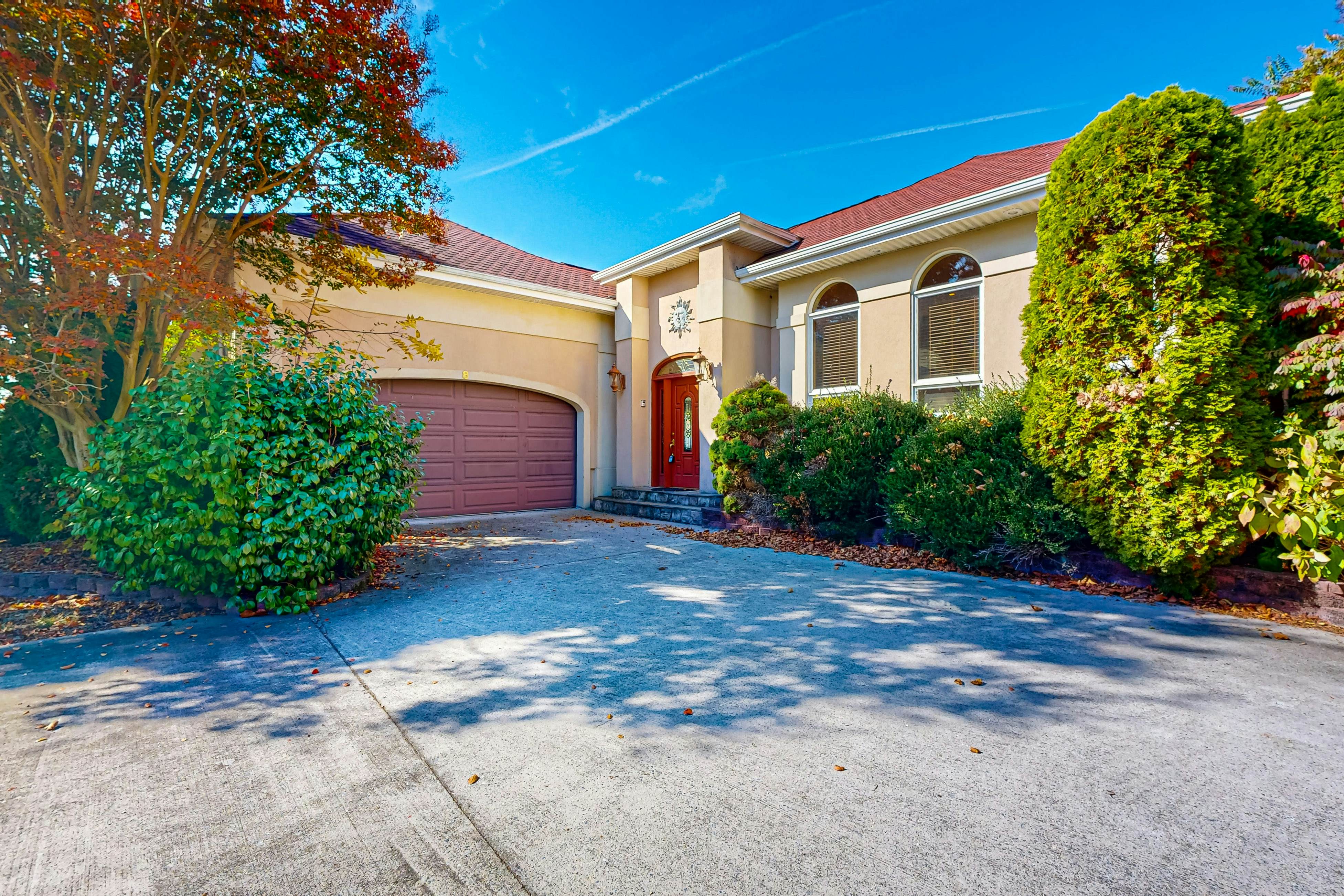 Town of Ocean View - 8 Elliott Ave