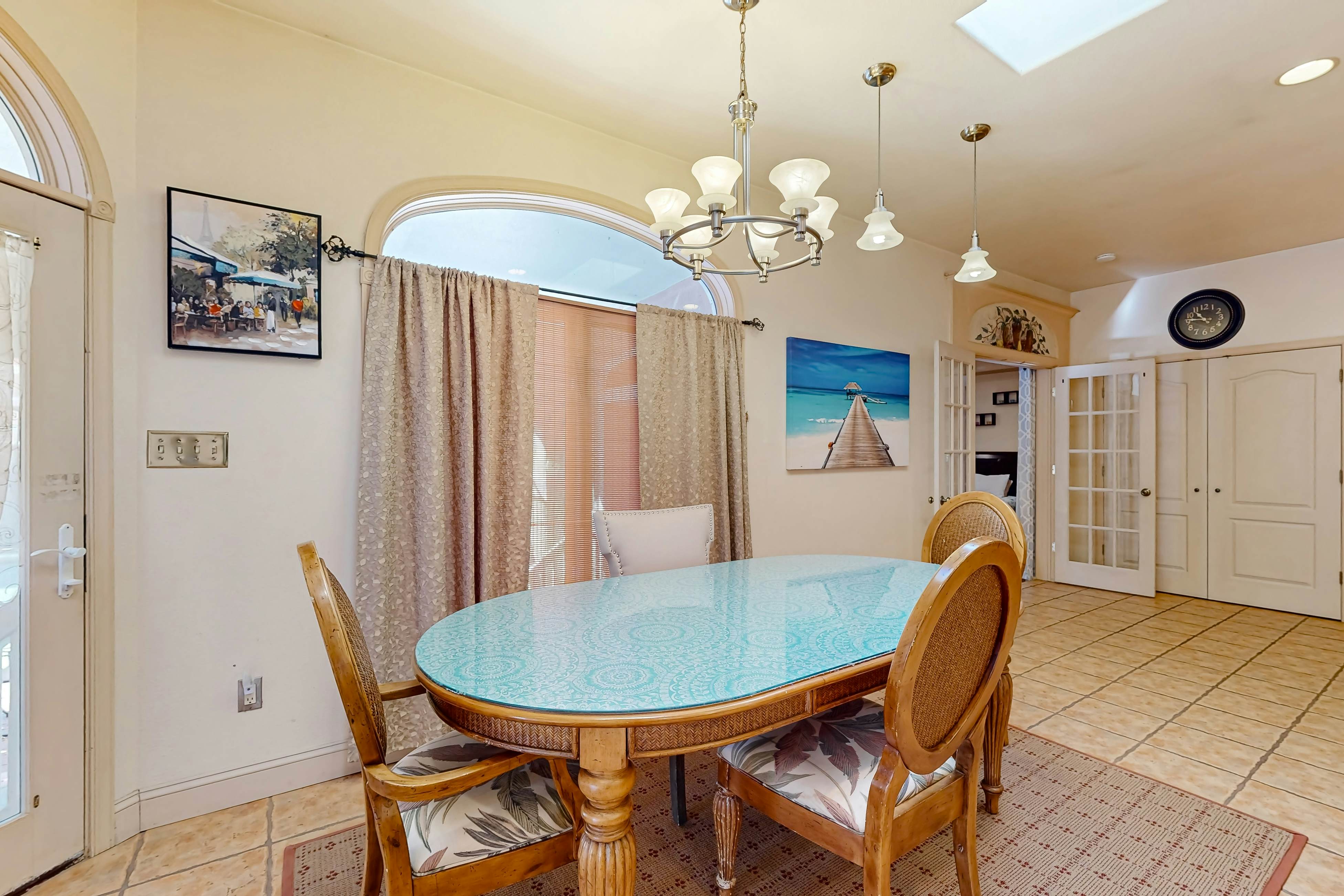 Town of Ocean View - 8 Elliott Ave