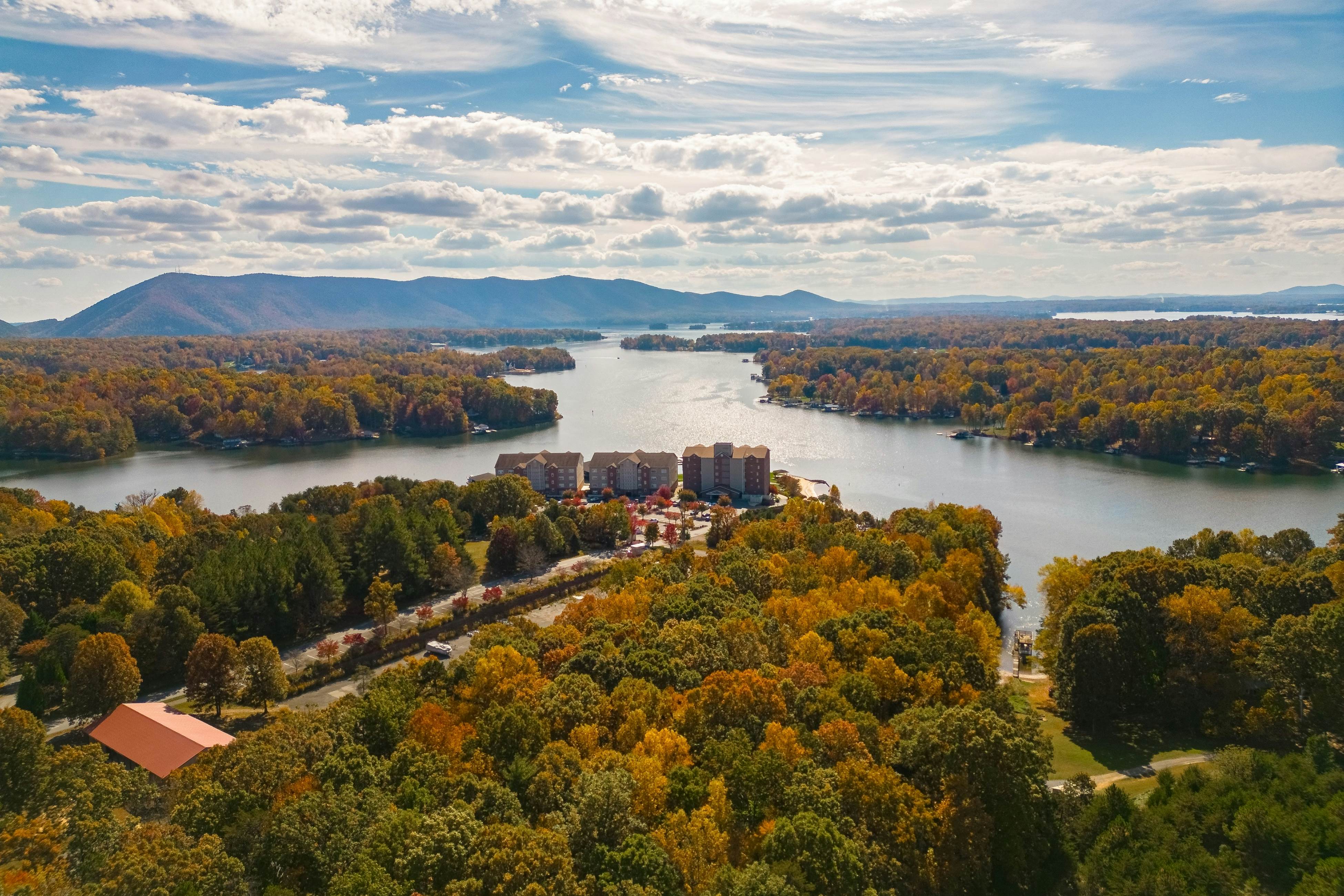 On the Lake Condo - Mariners Landing Country Club