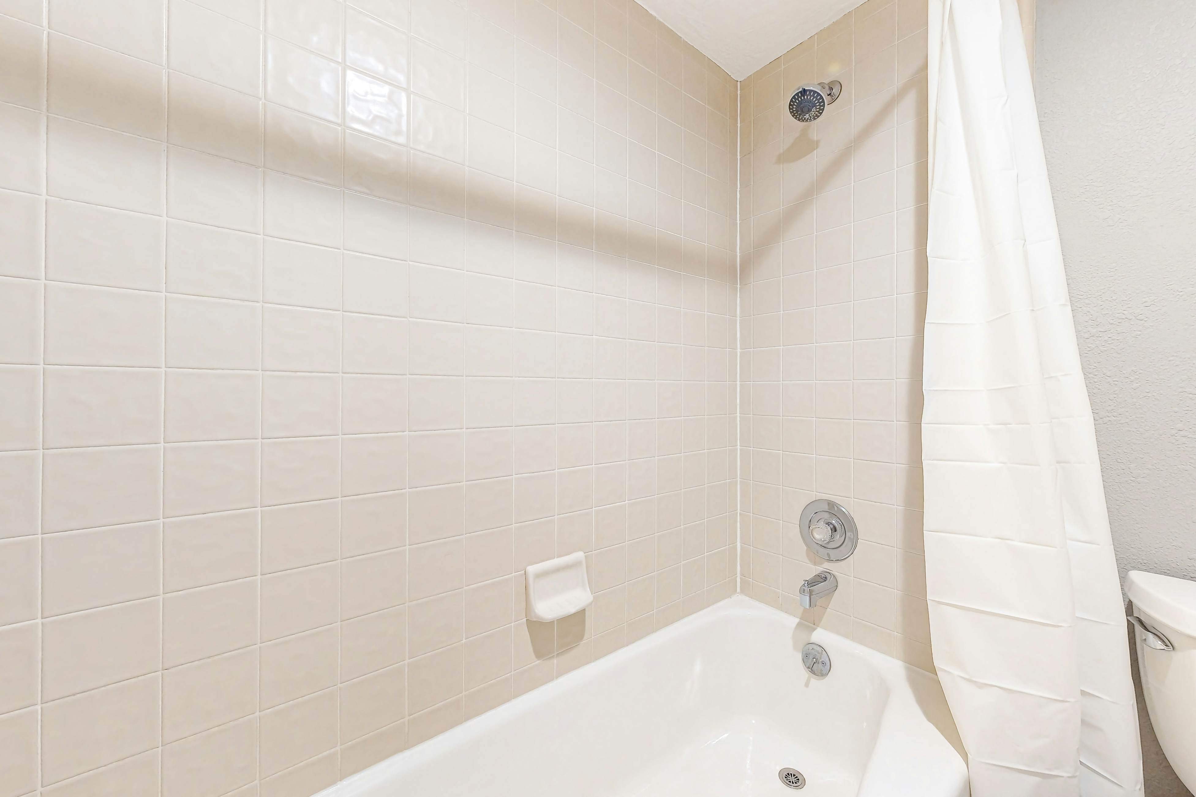 All Seasons Condominiums 103