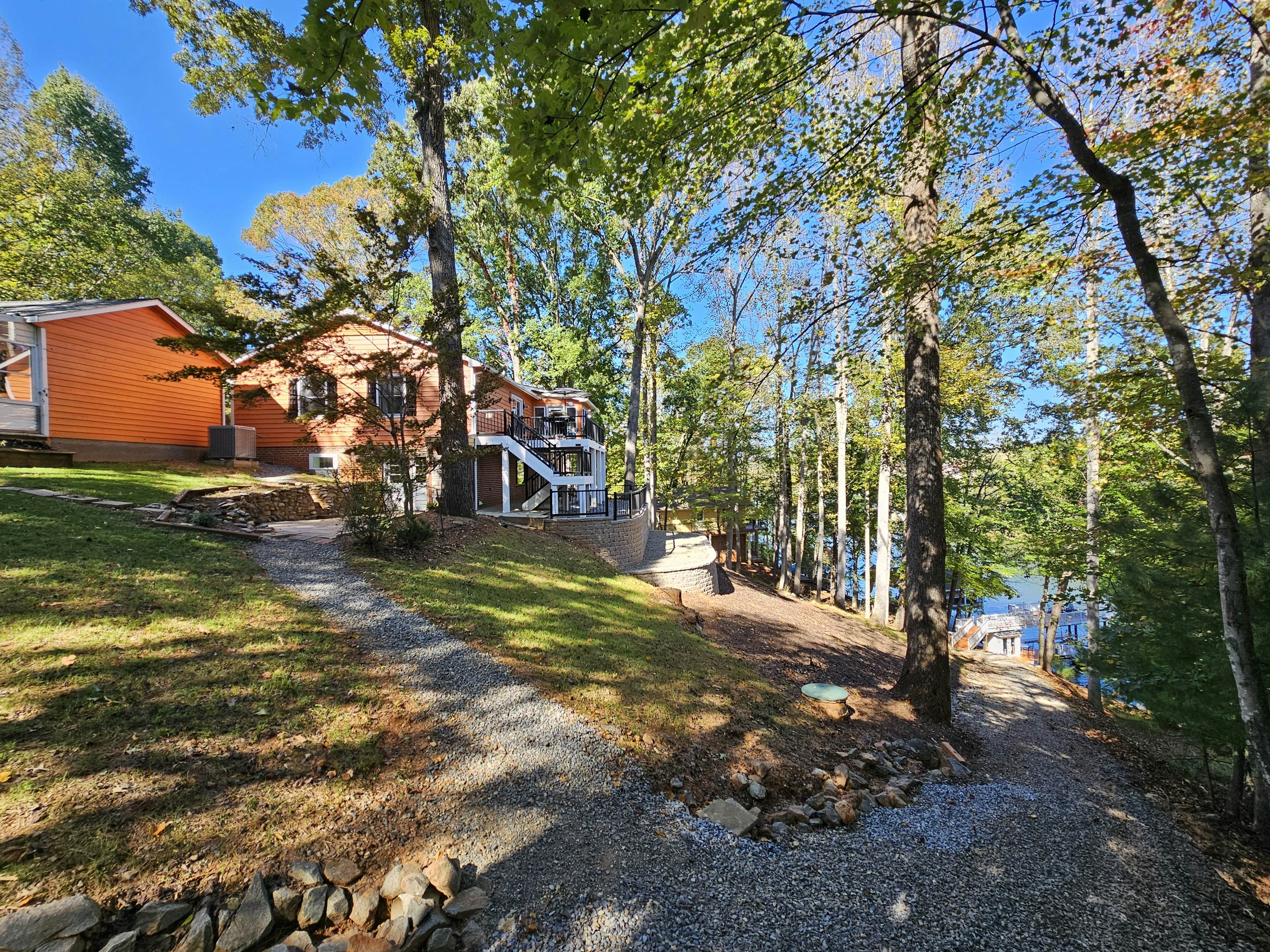 Lakefront Tranquility at Smith Mountain Lake - Moneta, VA 
