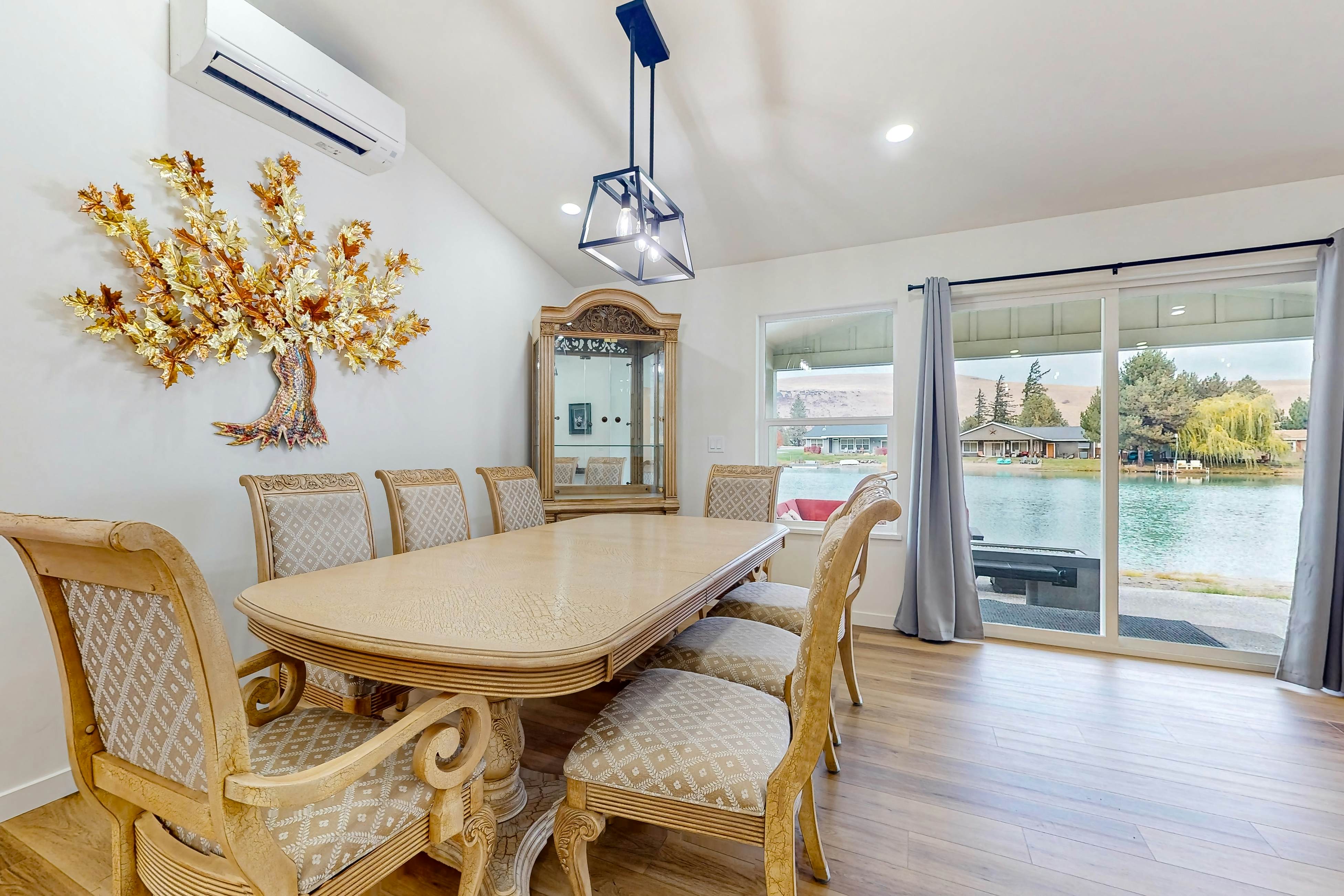 Twin Lakes Tranquility