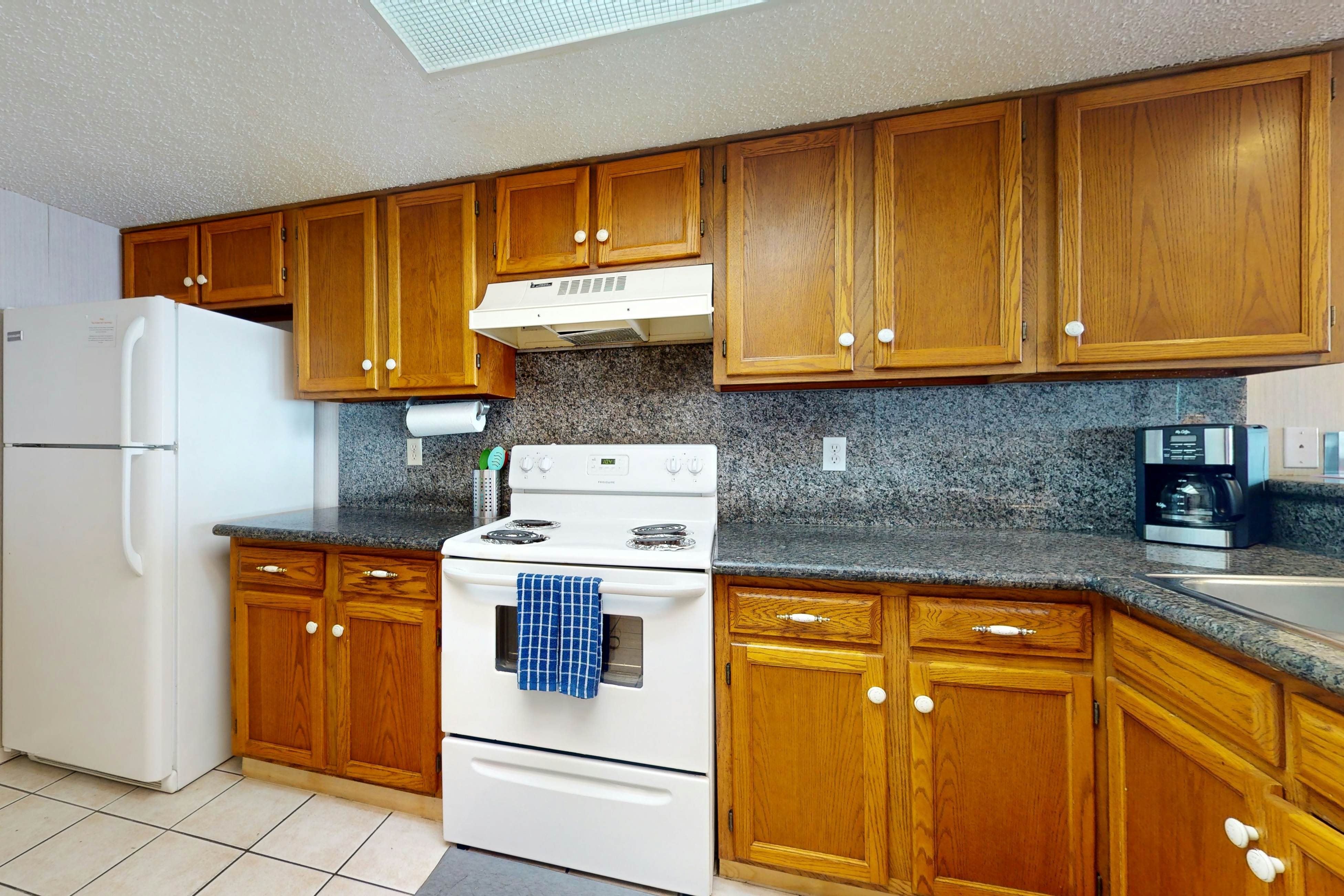 Suntide II Condominiums #305