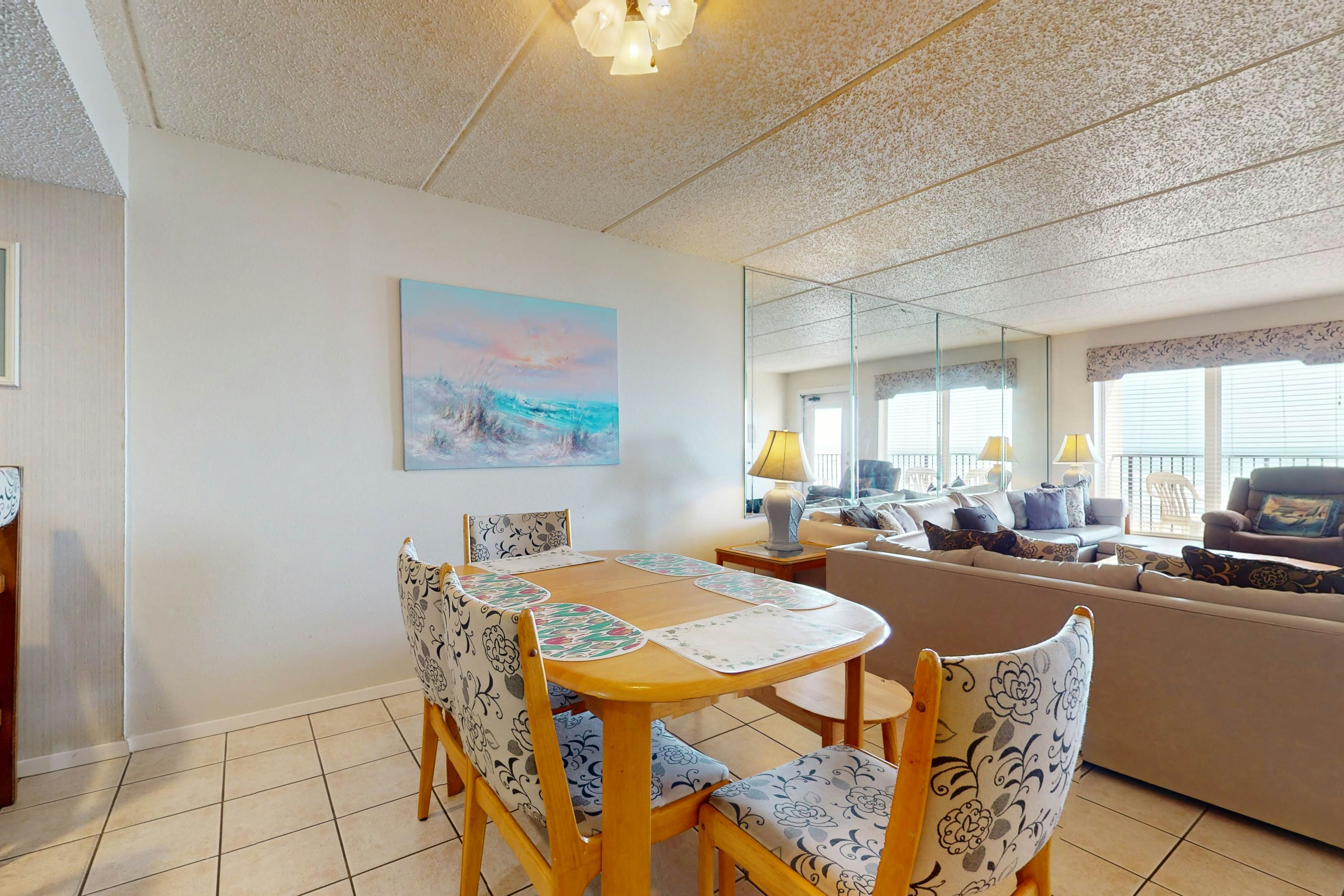 Suntide II Condominiums #305