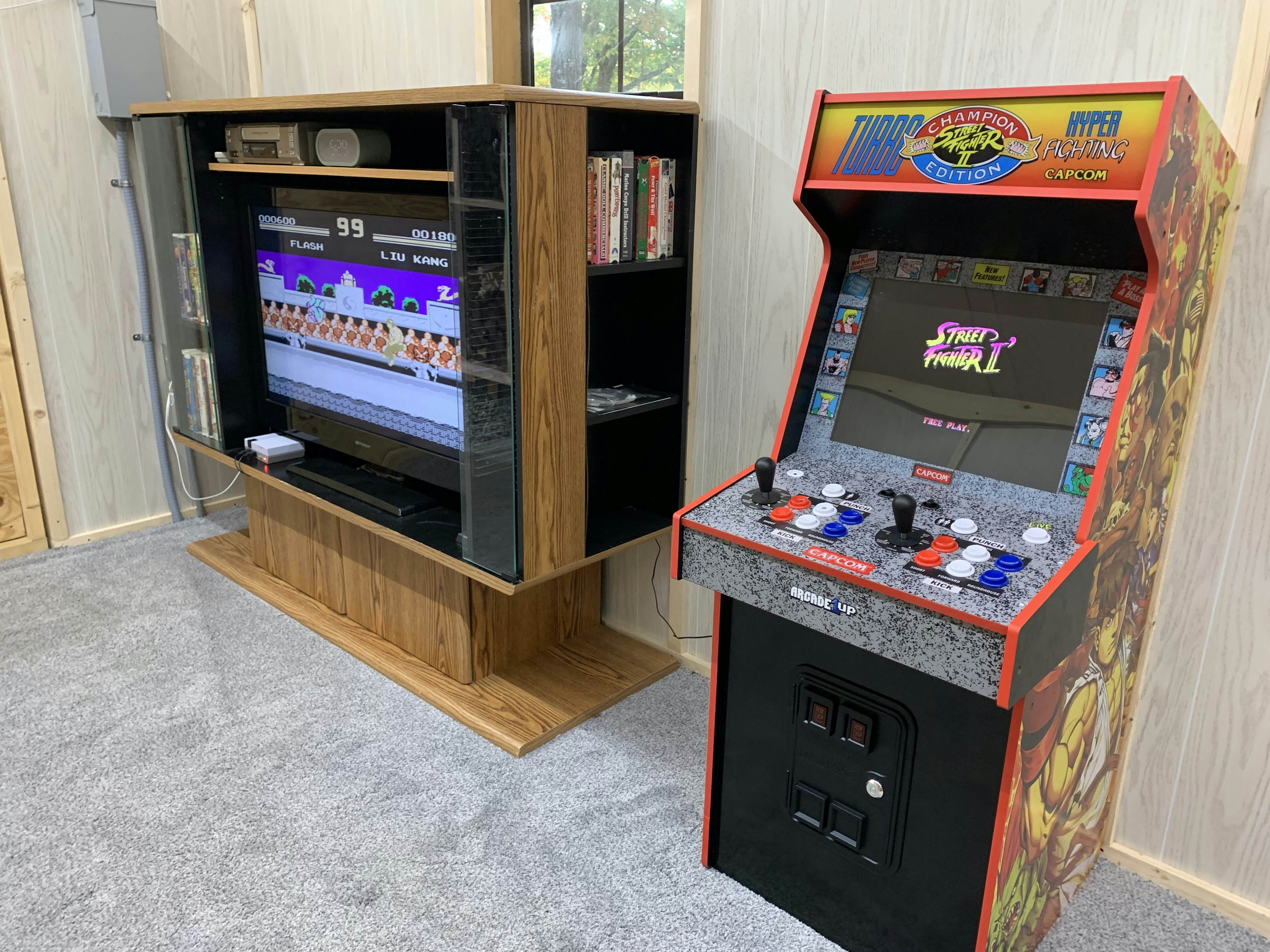 Bears Den at Acorn Dr