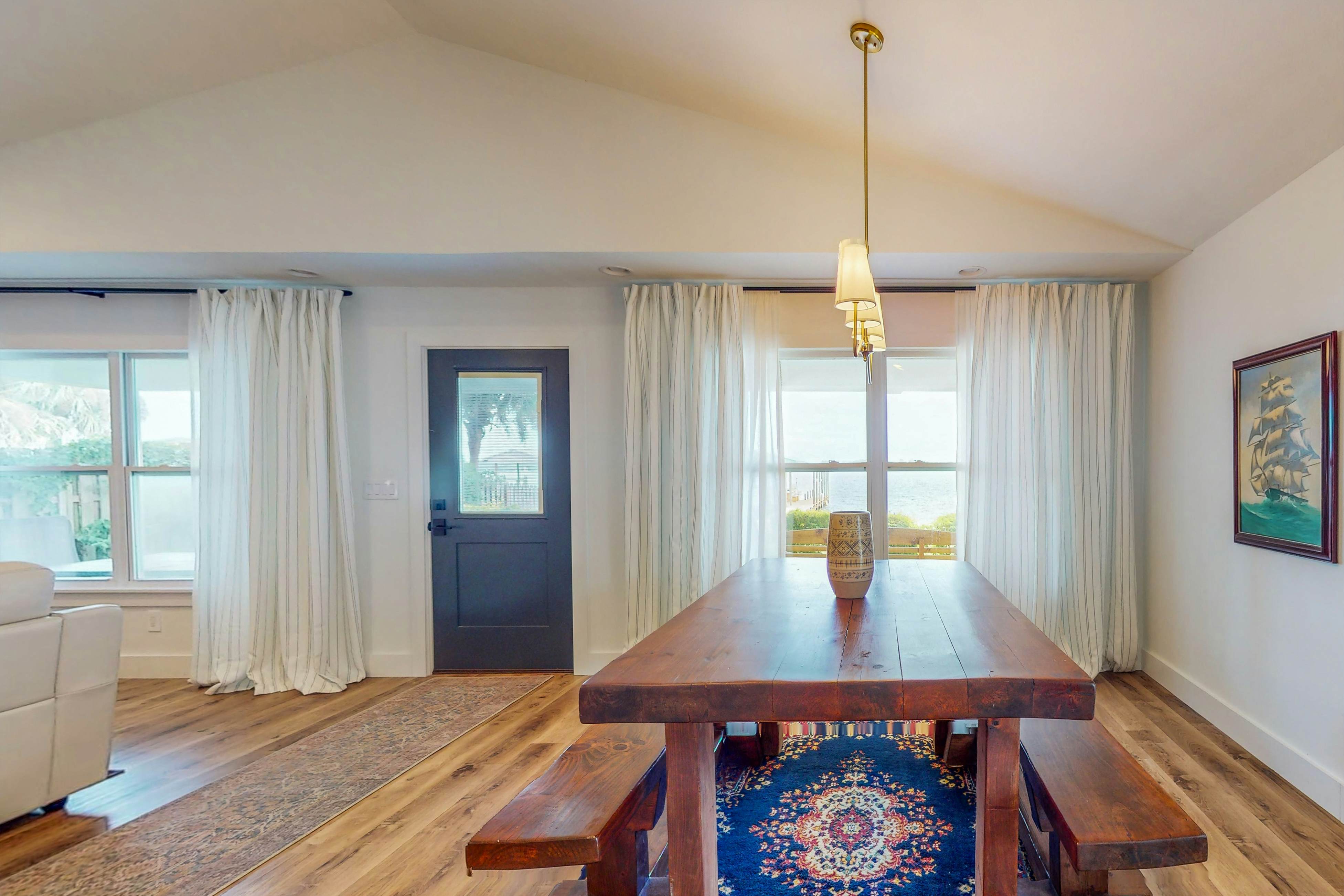 Hervis House - Unit A