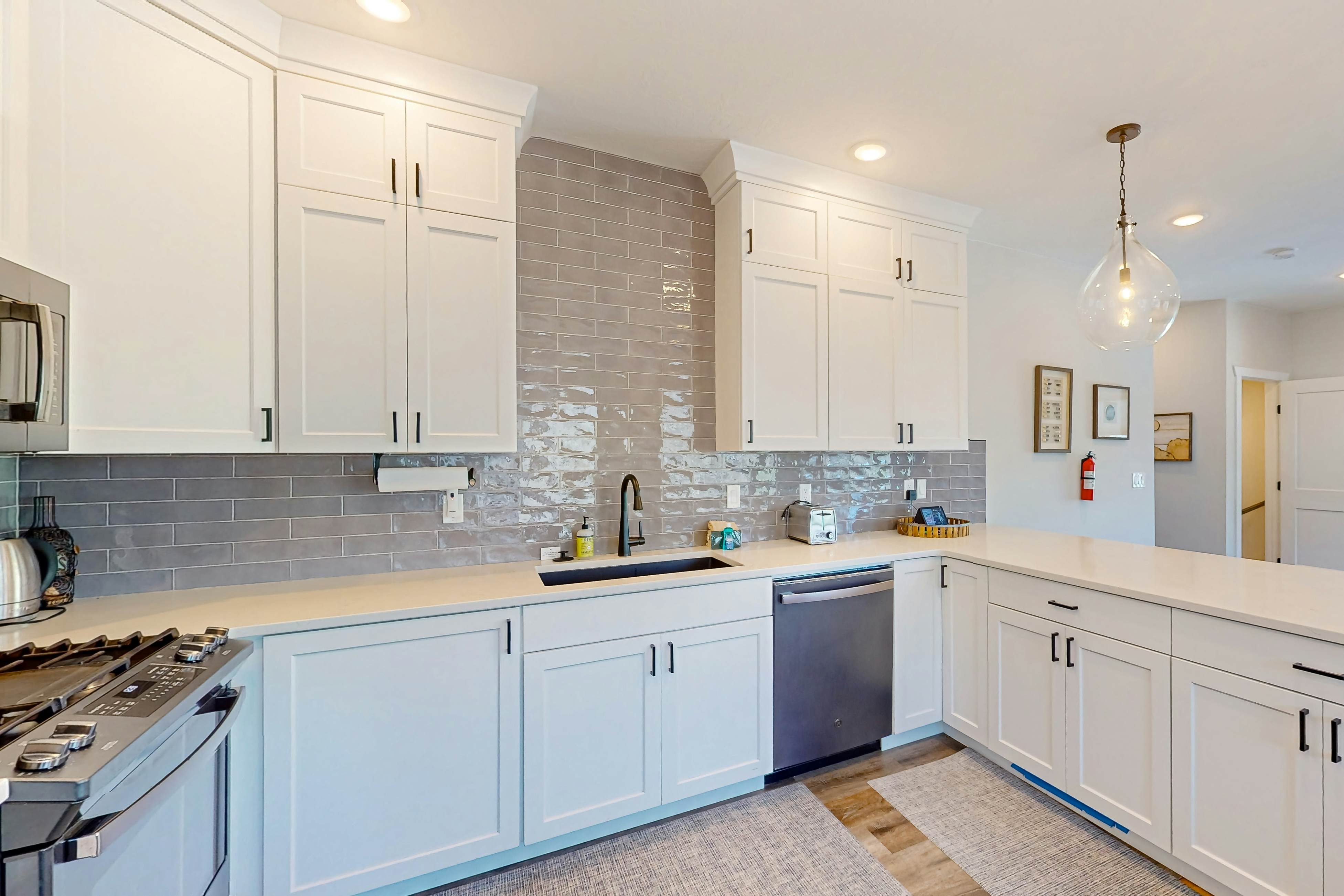 Crooked River #10A - Main House