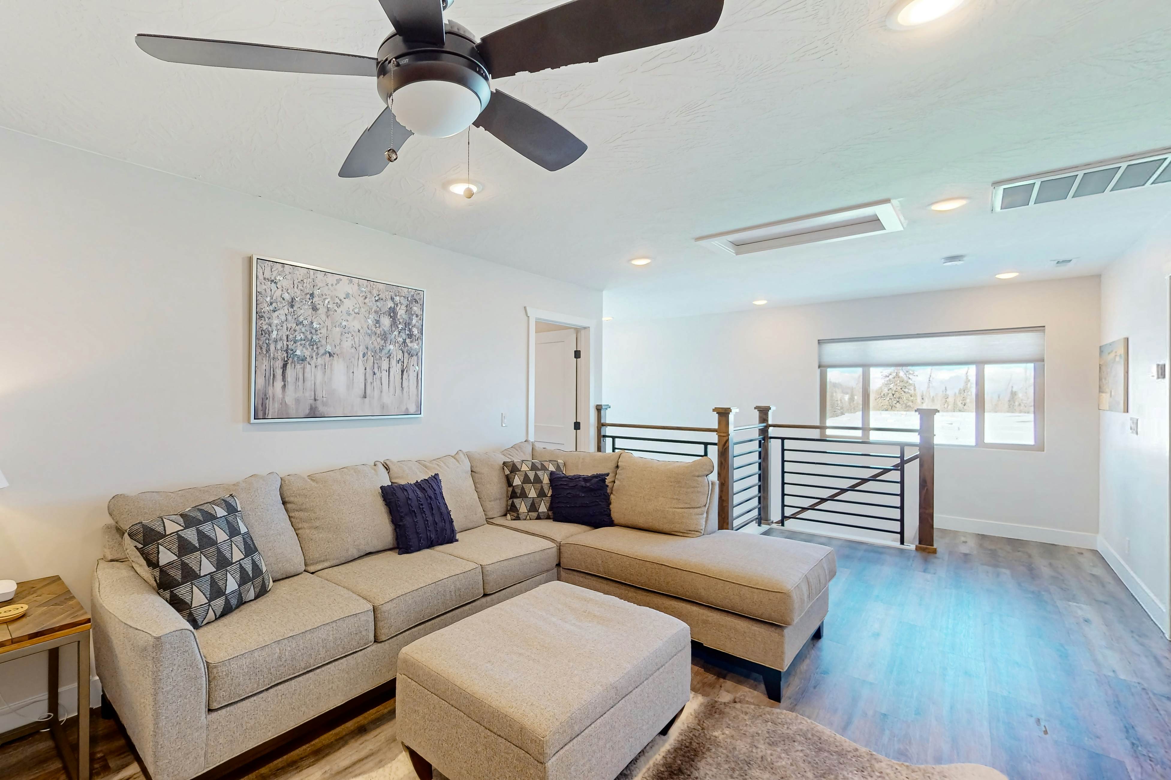 Crooked River #10A - Entire Home