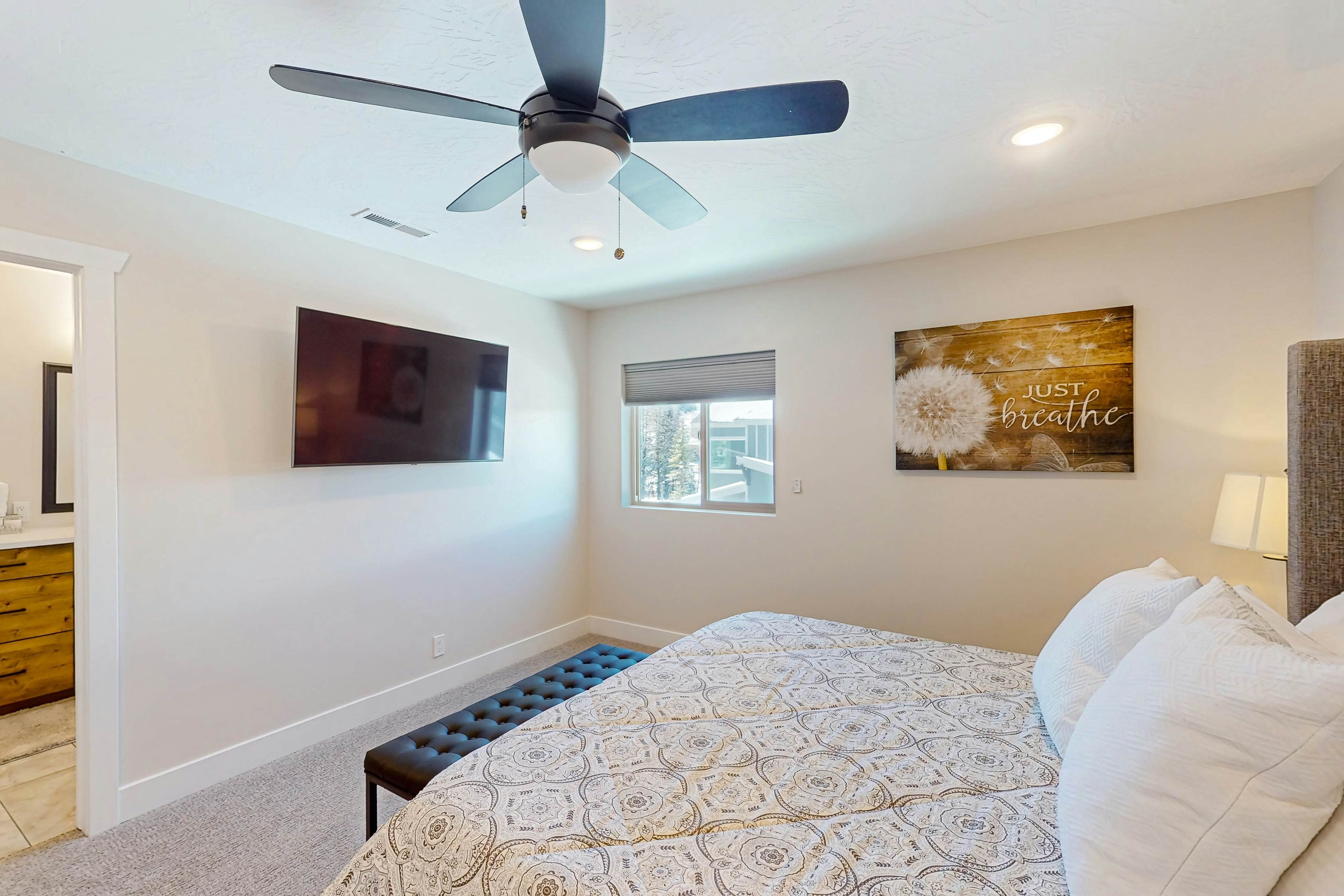 Crooked River #10A - Entire Home