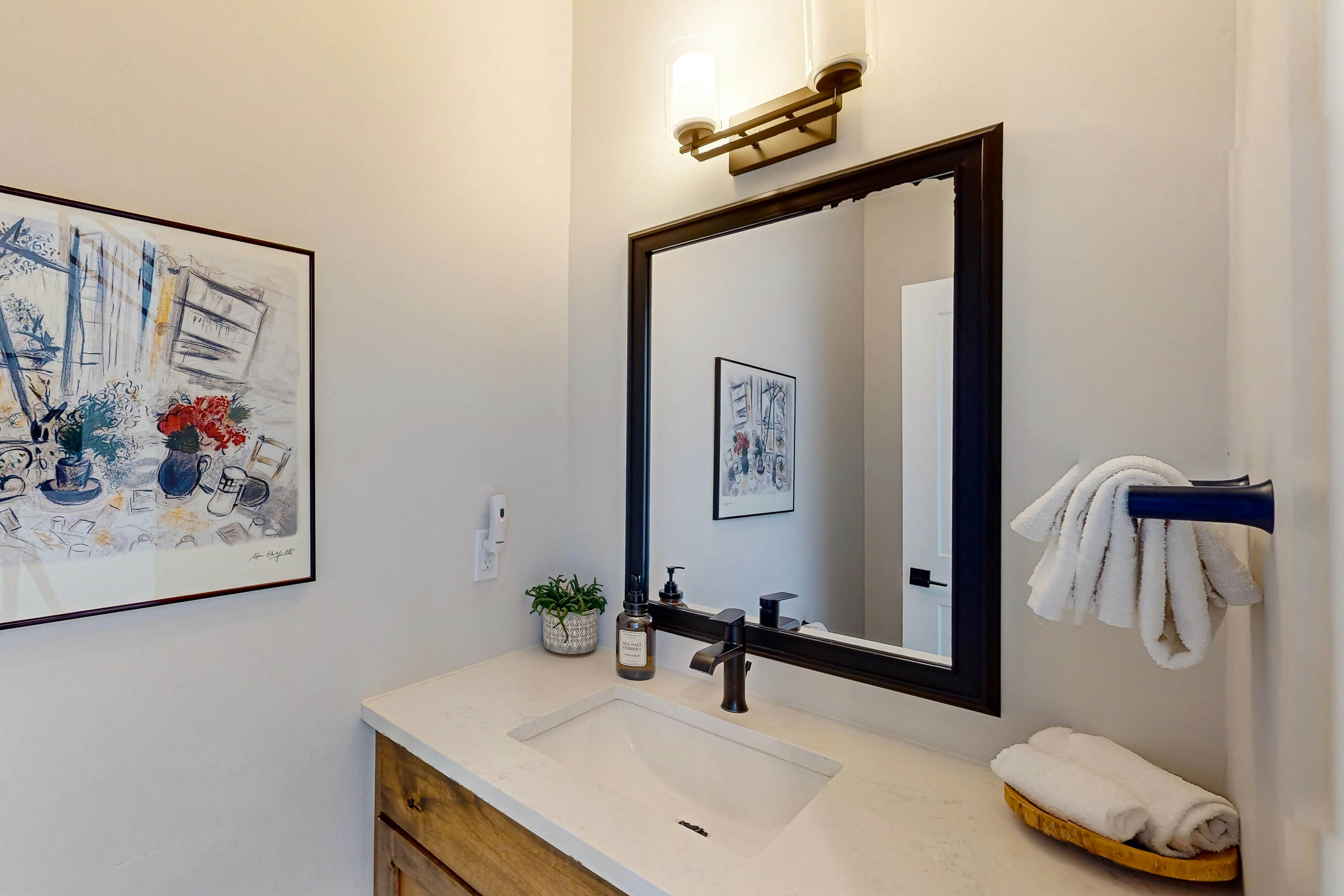 Crooked River #10A - Entire Home