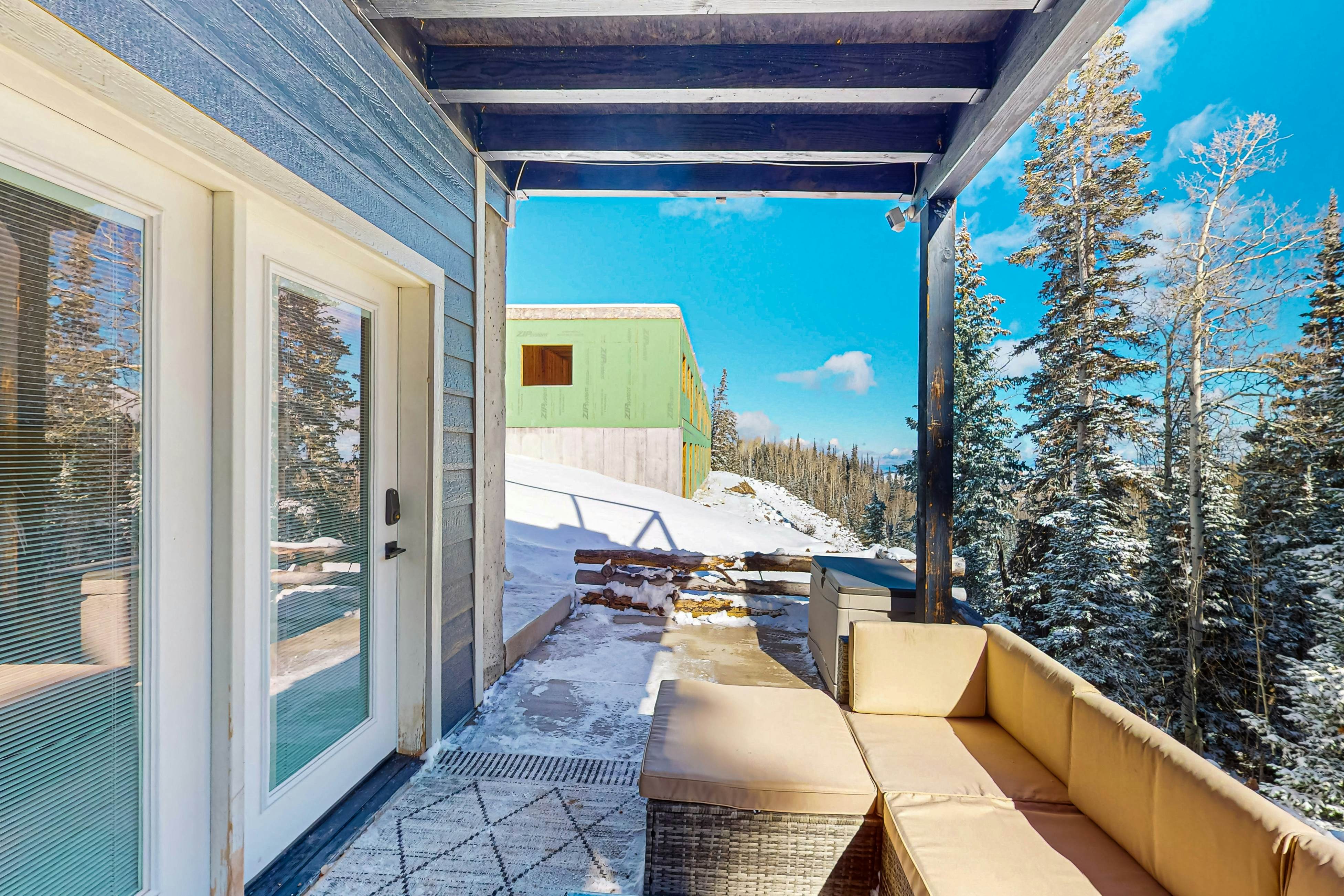 Crooked River #10A - Entire Home