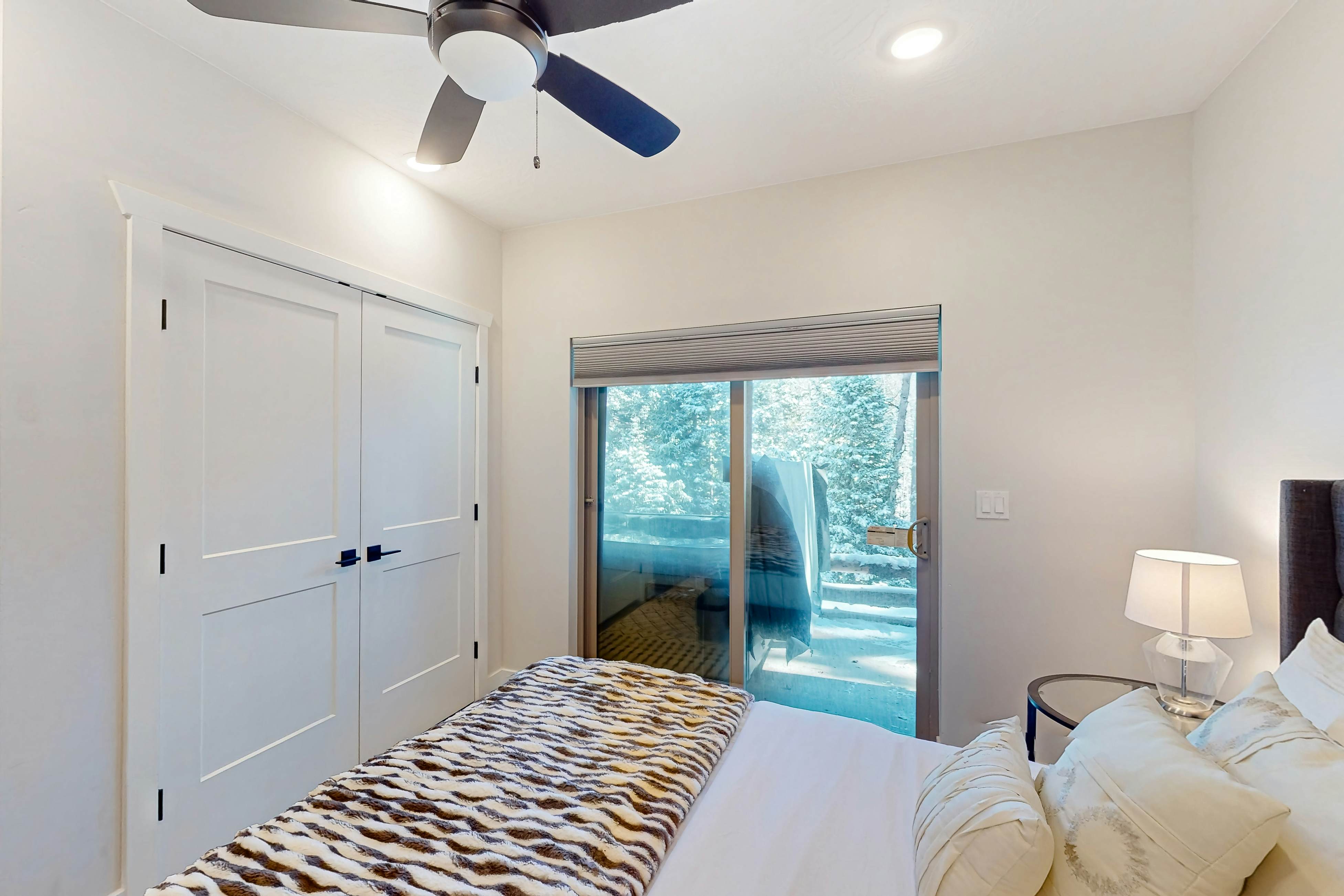 Crooked River #10A - Entire Home