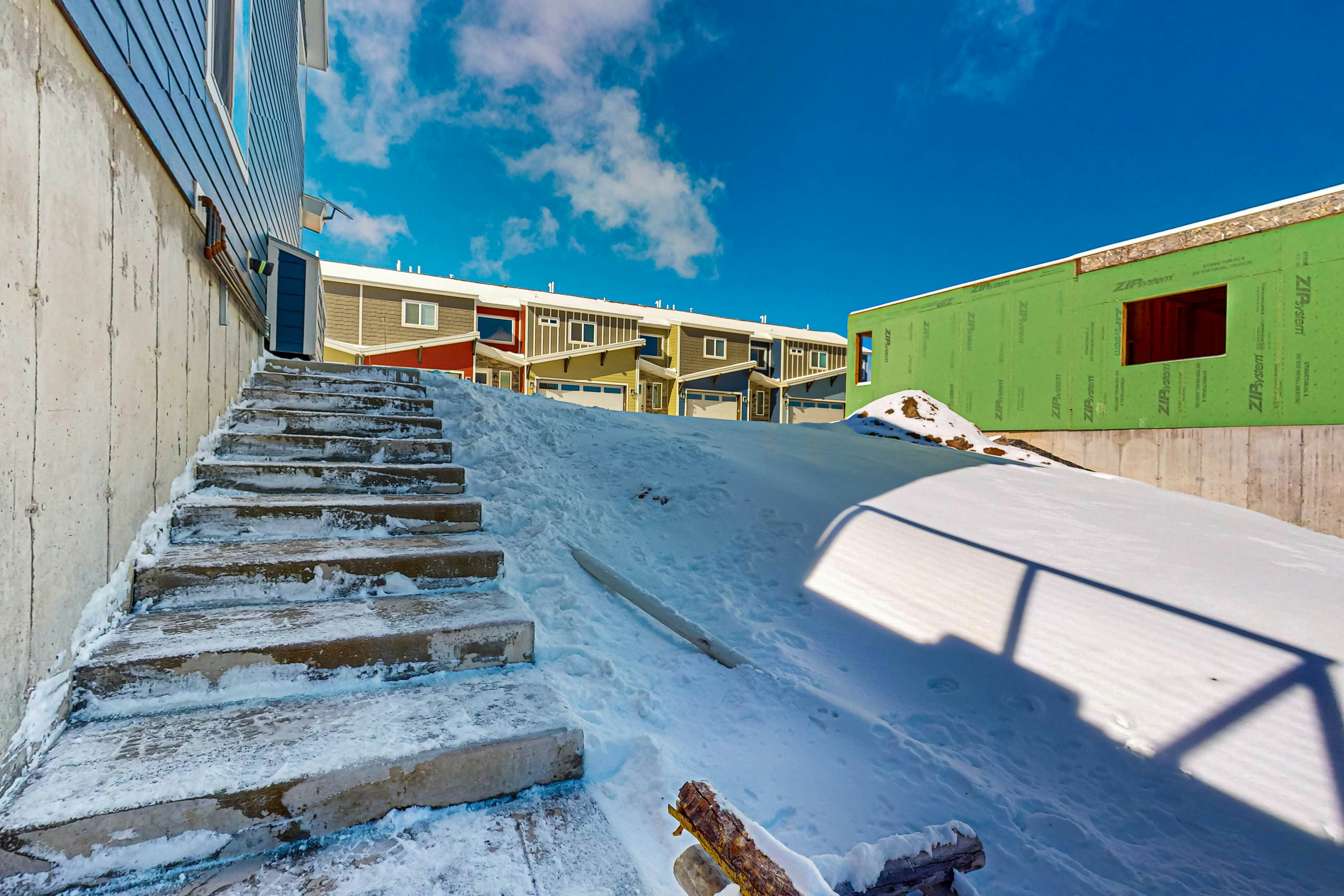 Crooked River #10A - Entire Home