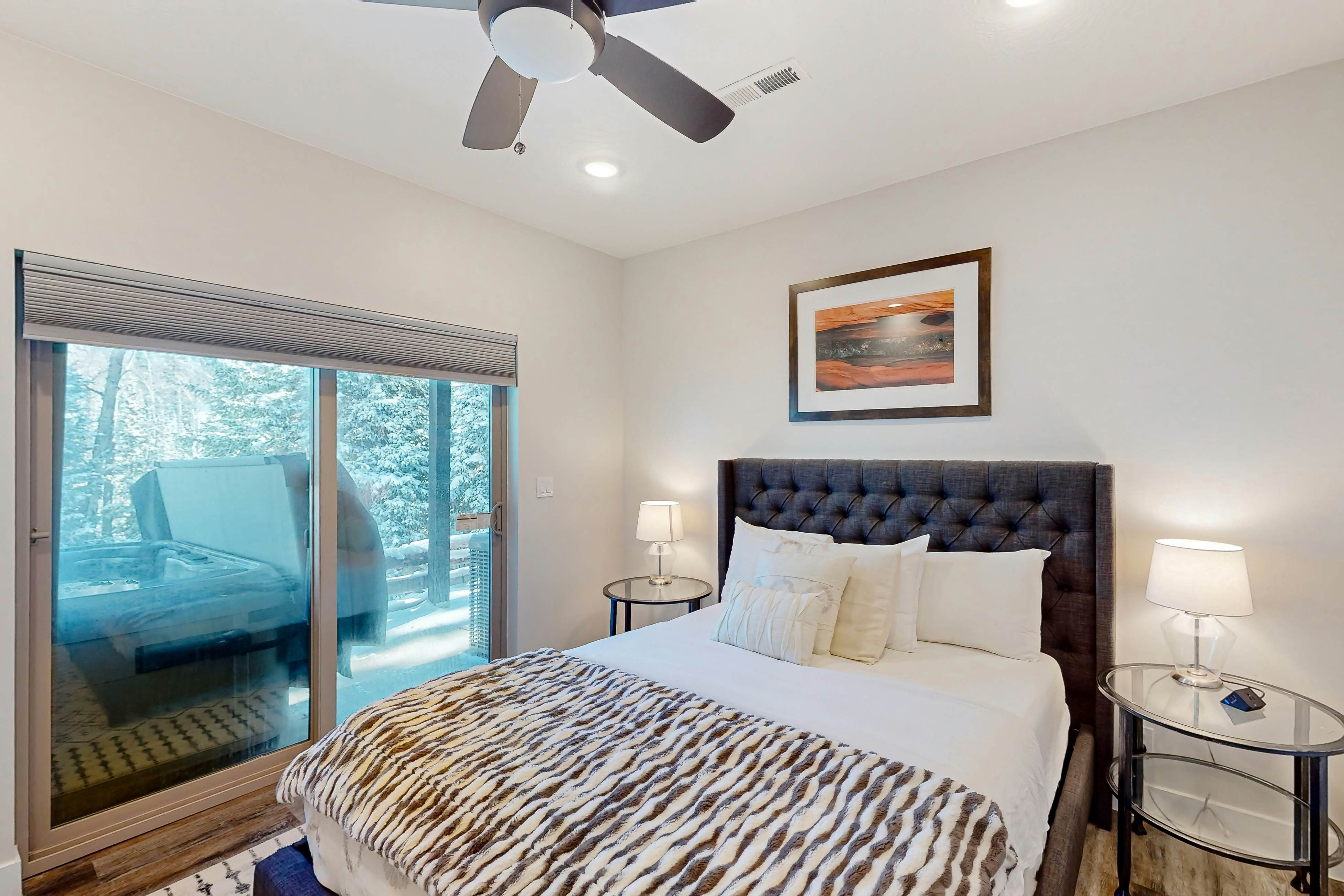 Crooked River #10A - Entire Home