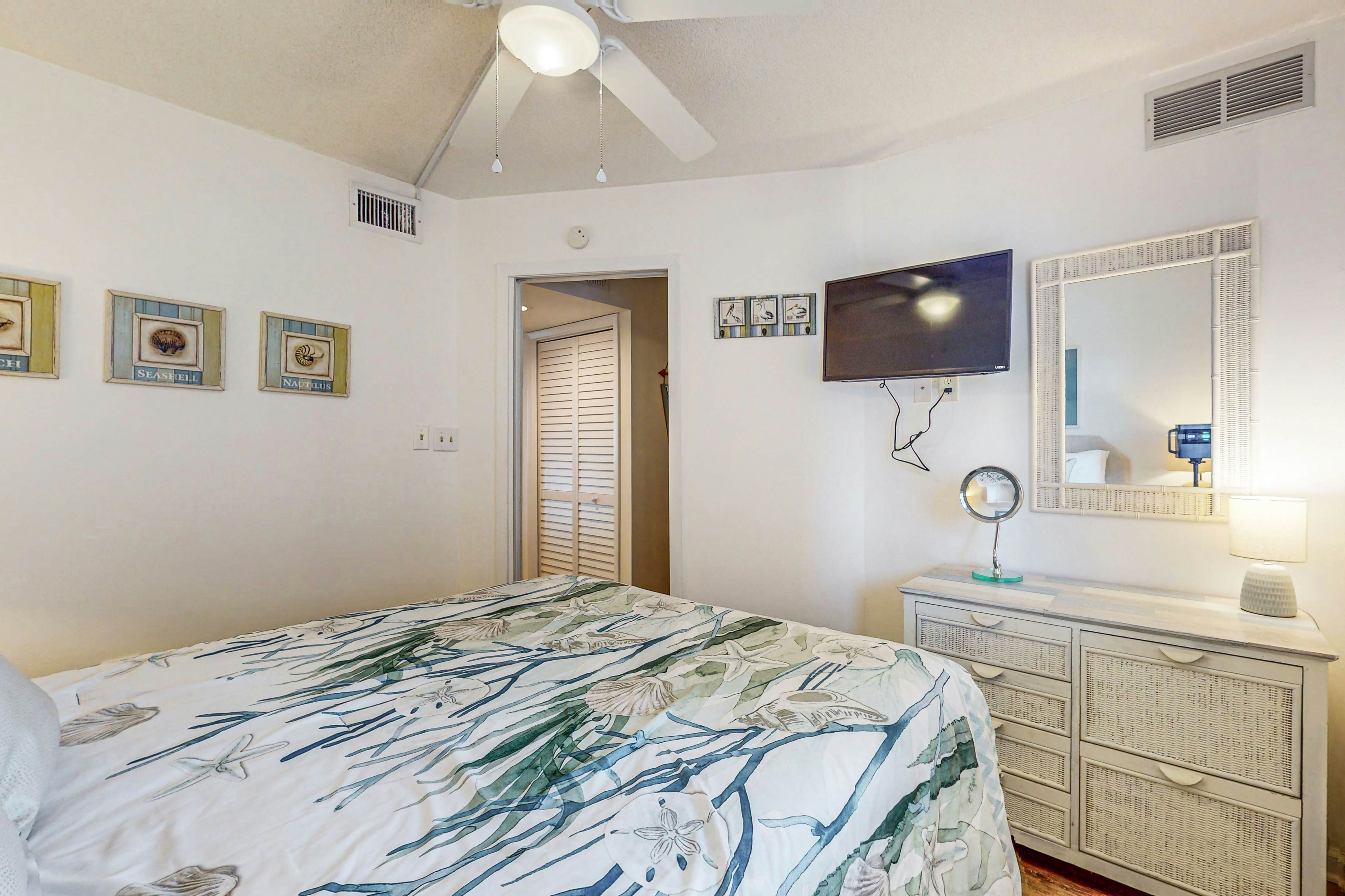 Gulf Shores Surf & Racquet Club 204A -Shorely at the Beach 