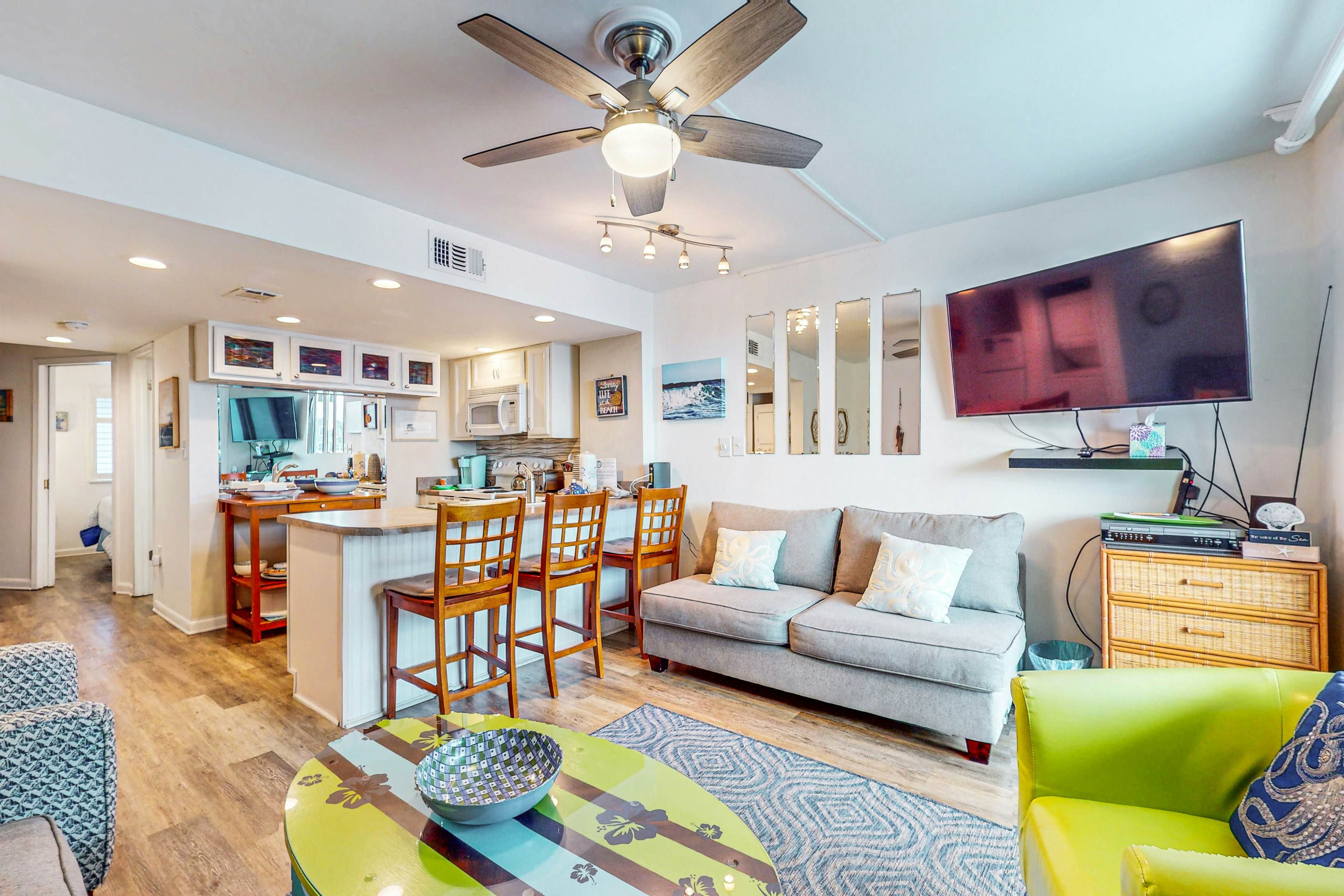 Gulf Shores Surf & Racquet Club 204A -Shorely at the Beach 