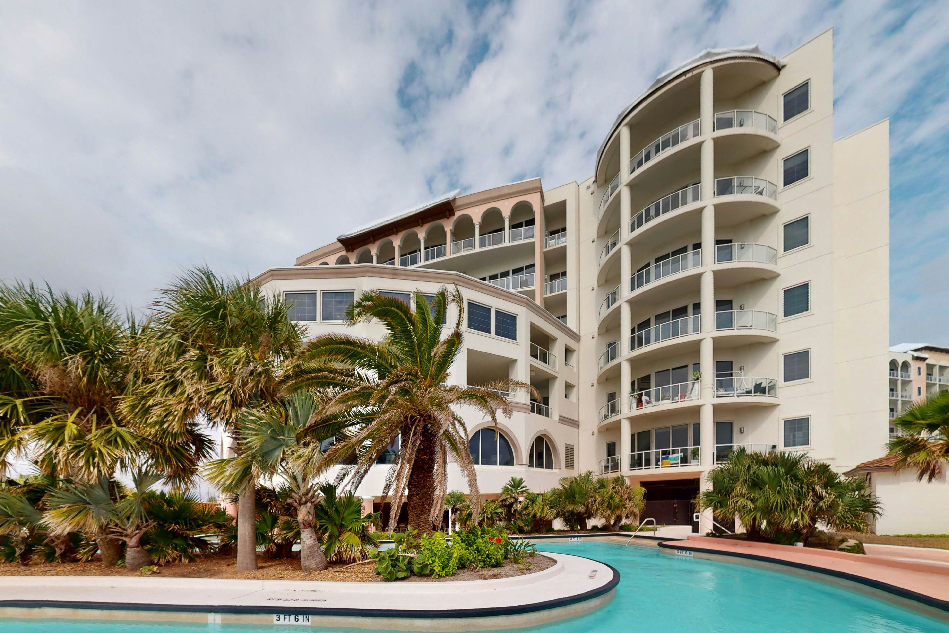 Diamond Beach Resort - #604