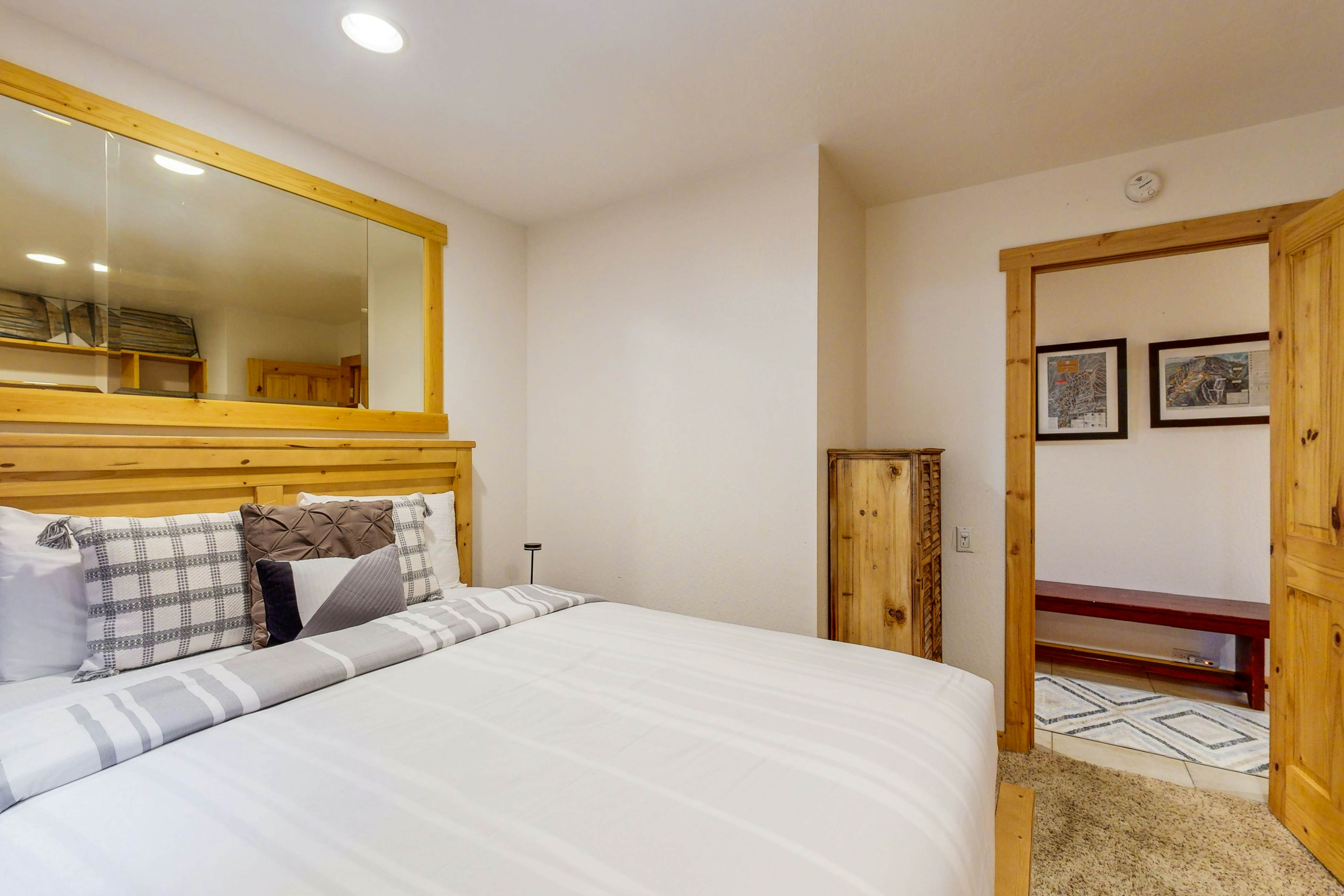 Coyote Fork 4051 Ski-In/Ski-Out