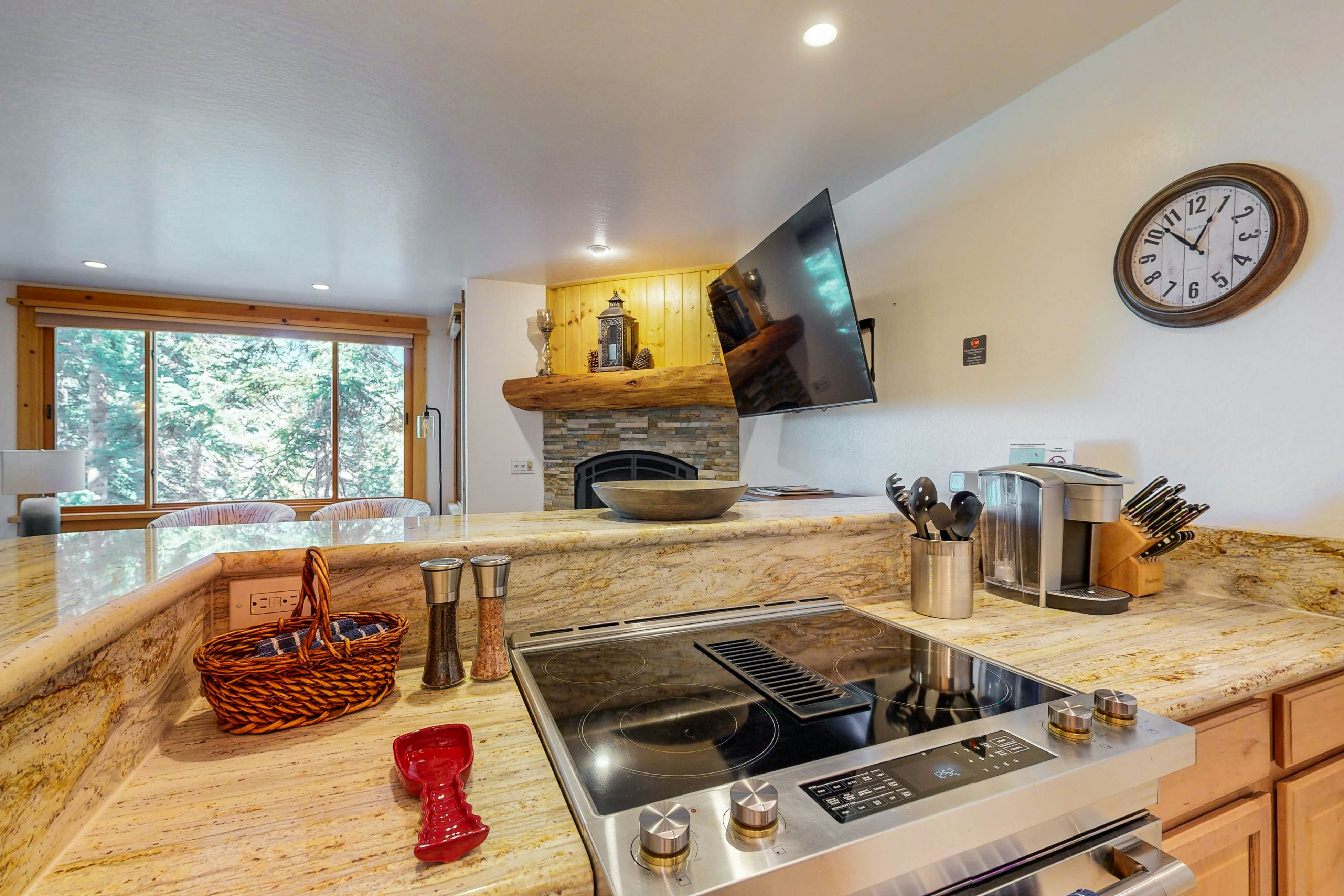 Coyote Fork 4051 Ski-In/Ski-Out