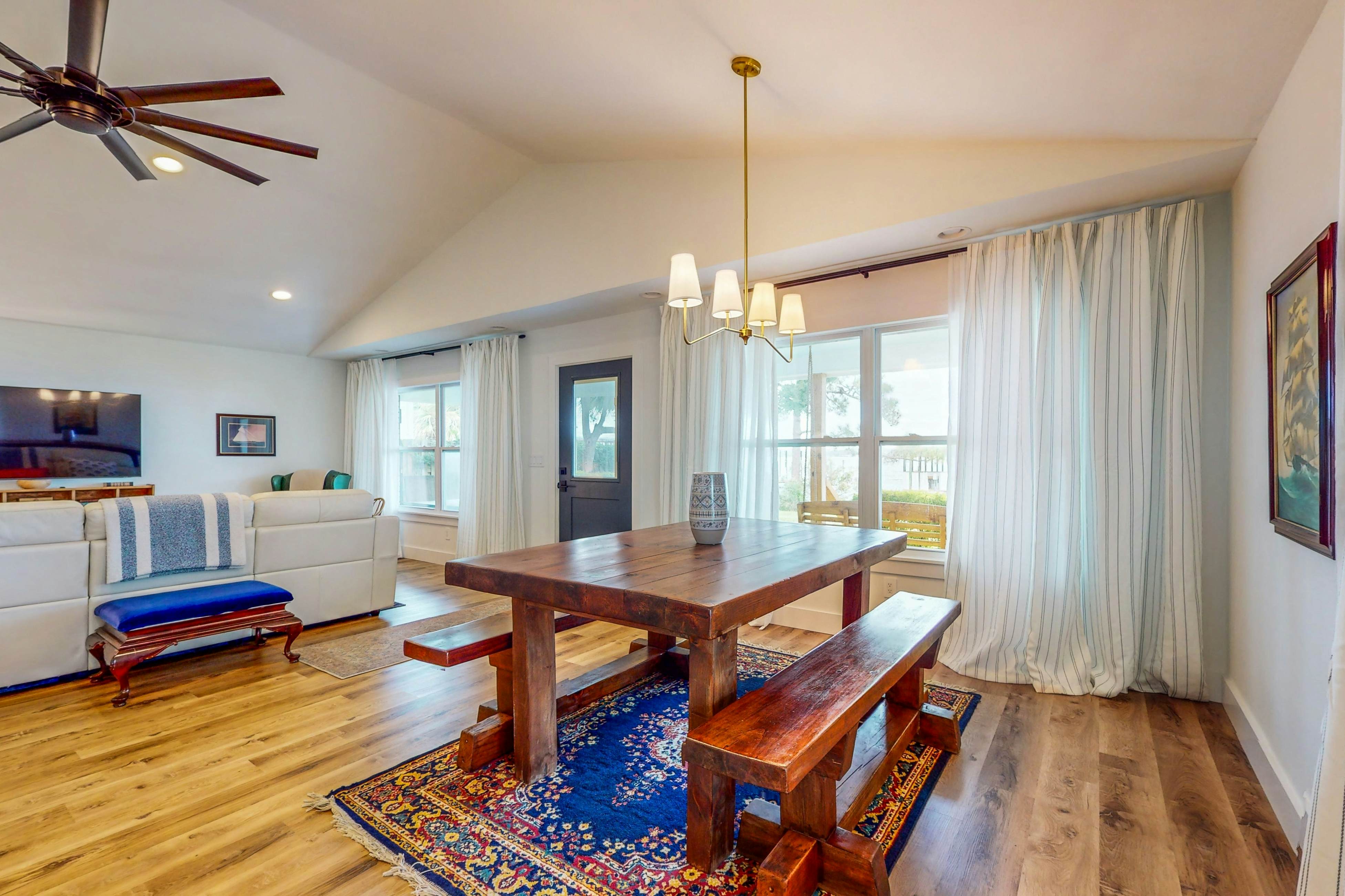 Wards Family Cottages - Master