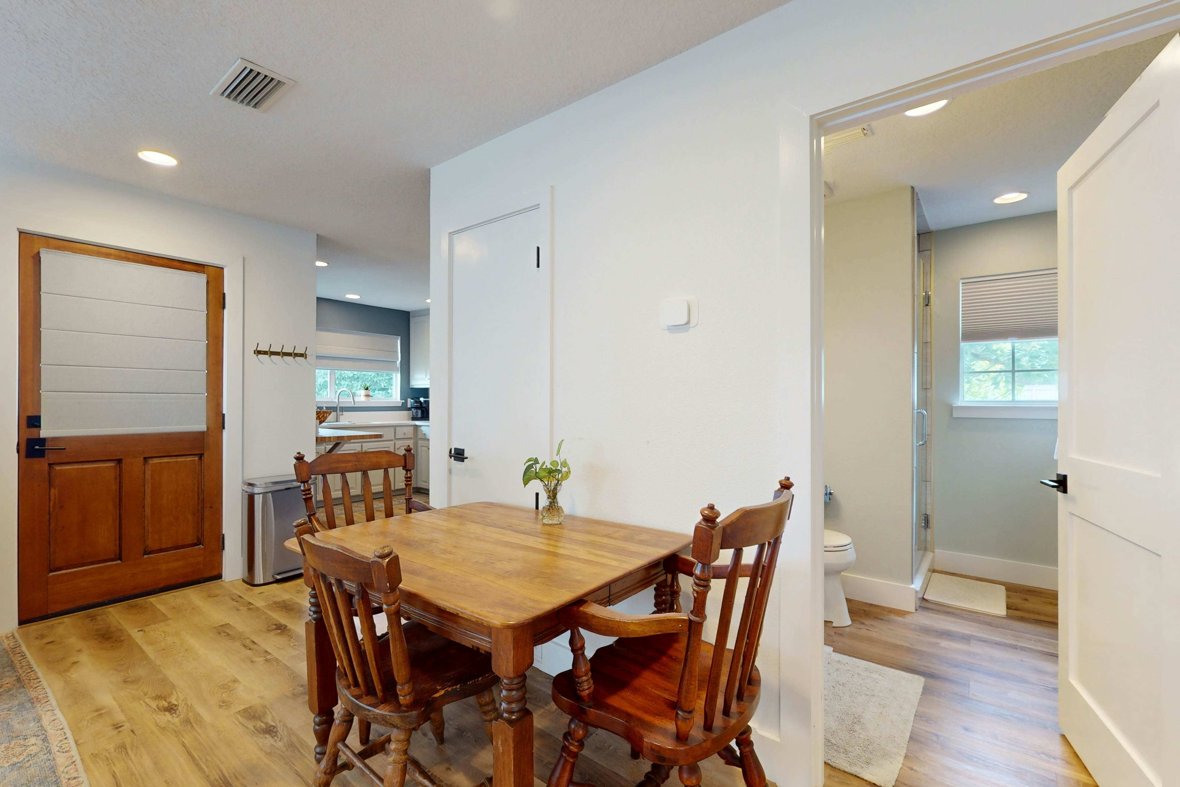 Wards Family Cottages - Master