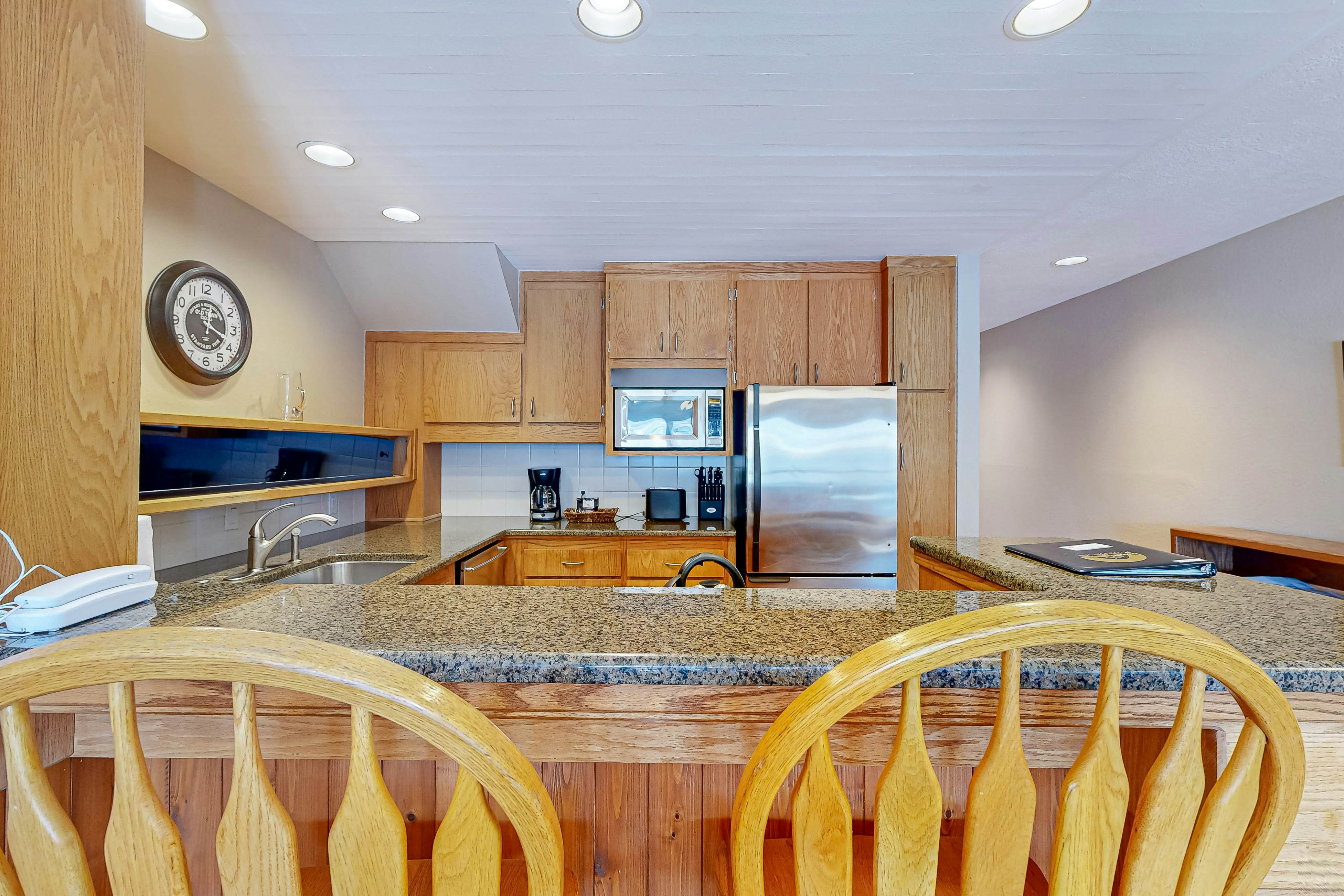 Lake Chelan Shores - Sunset Condo #13-4