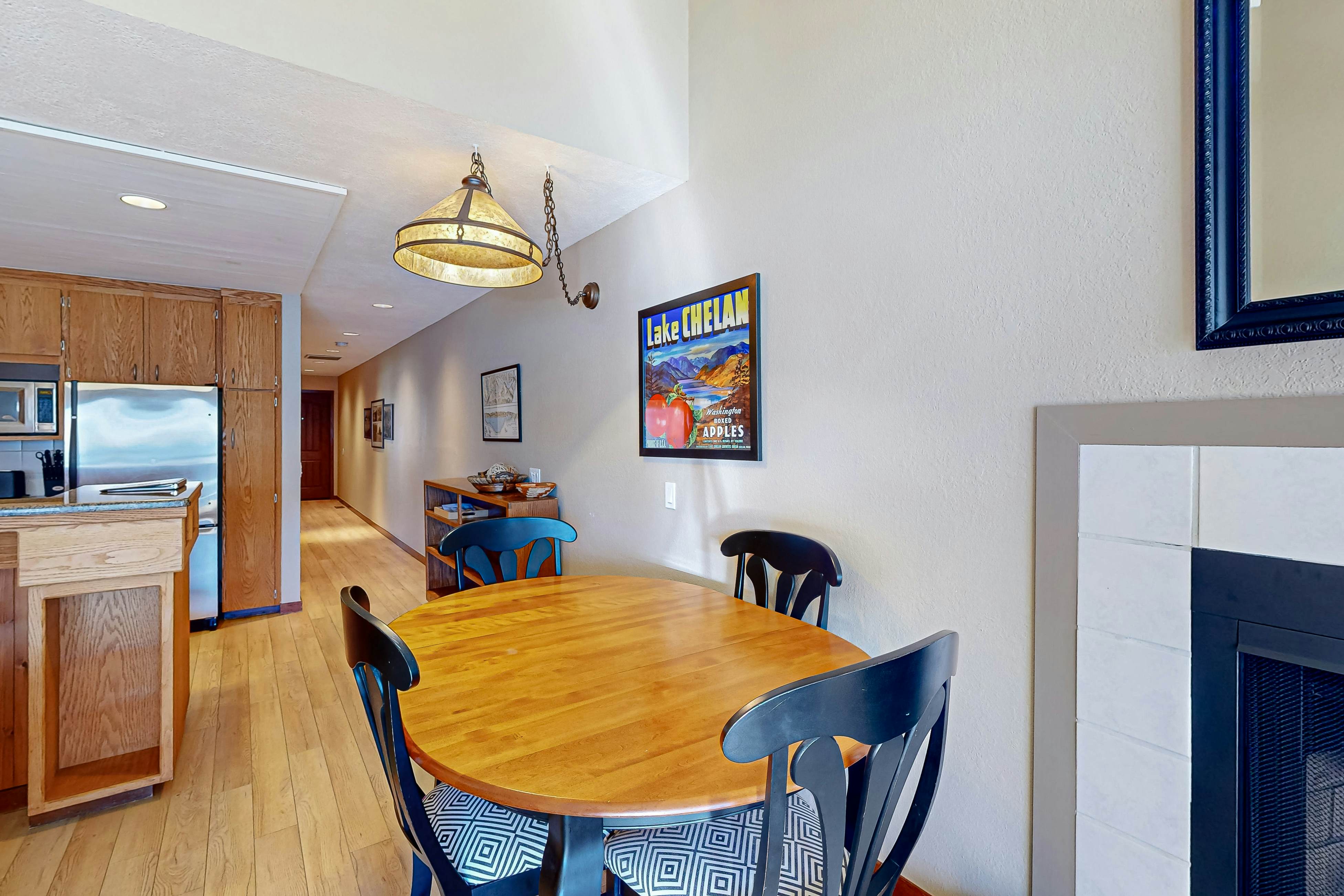 Lake Chelan Shores - Sunset Condo #13-4